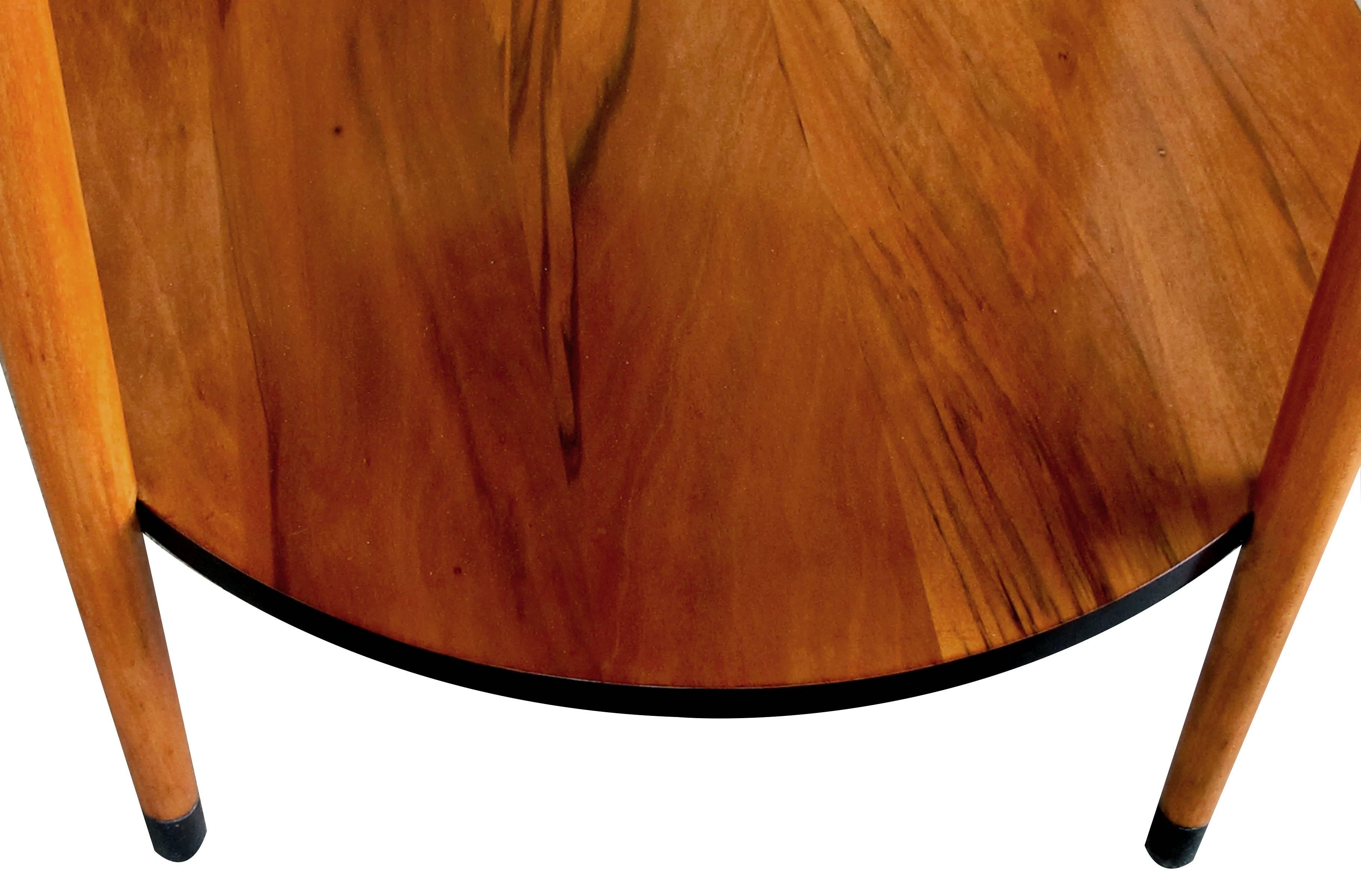 Mid-20th Century Stylish American Mid-Century Modern Ash Circular Side Table