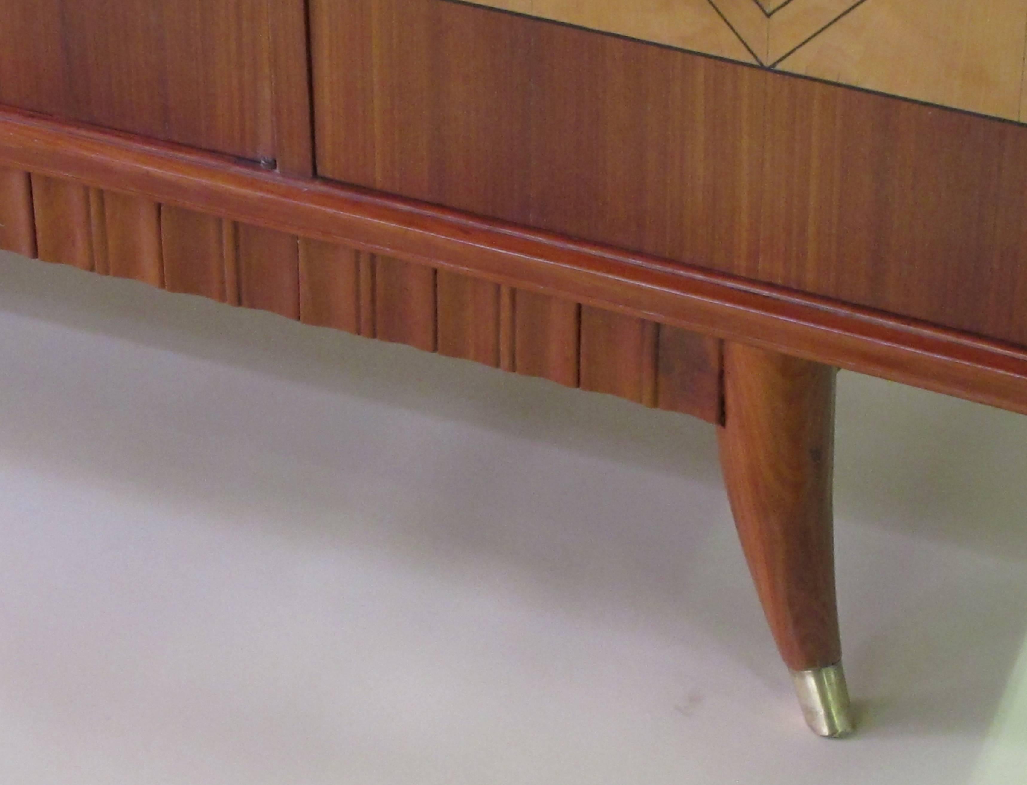 Mid-20th Century Superb Quality Italian Five-Door Incurved Sideboard; Manner of Paolo Buffa For Sale
