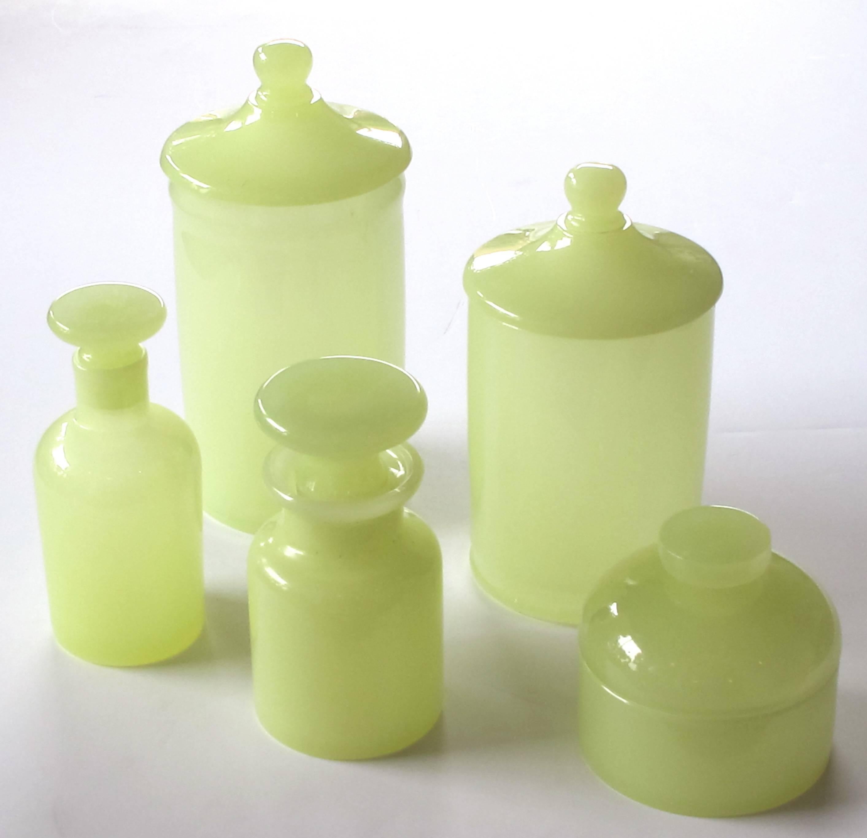 Mid-Century Modern Luminous Set of Murano Cenedese Midcentury Vessels of Pale Chartreuse Glass