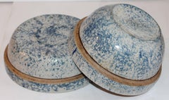 Pair of Sponge Ware Mixing Bowls