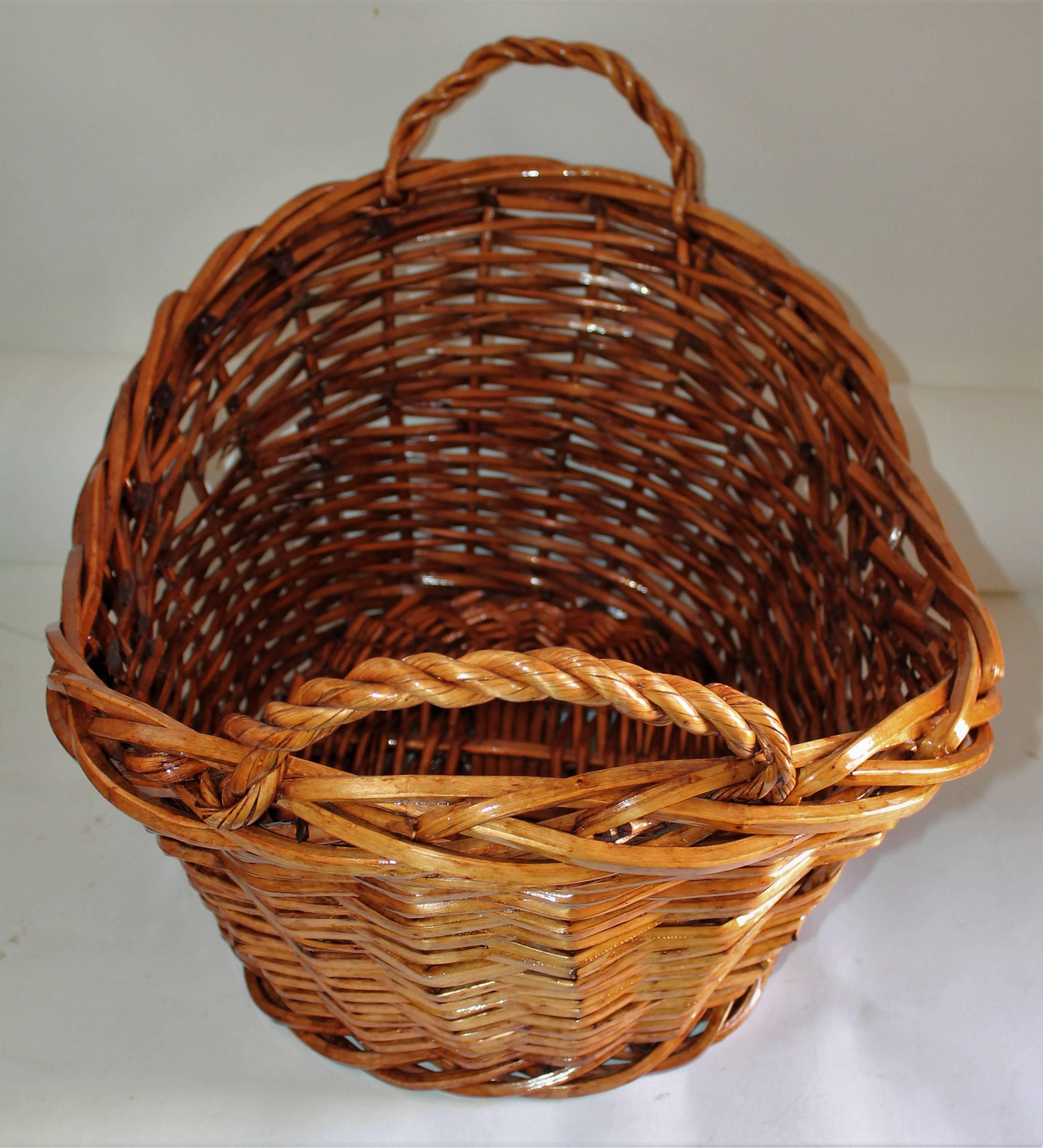 American 19th Century Willow Laundry Basket with Double Handles