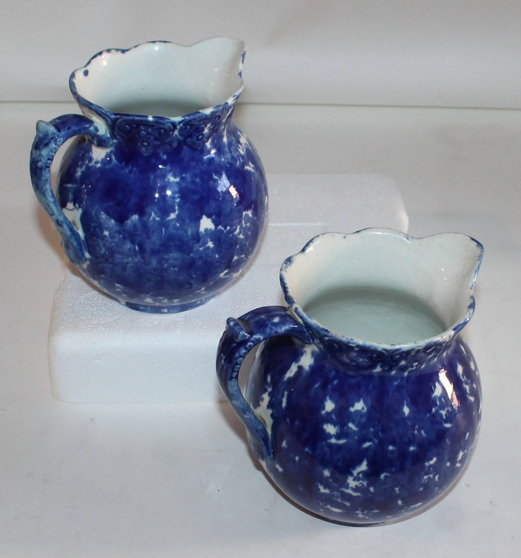 Glazed Sponge Ware Pottery Pitchers, 19th Century, Pair For Sale