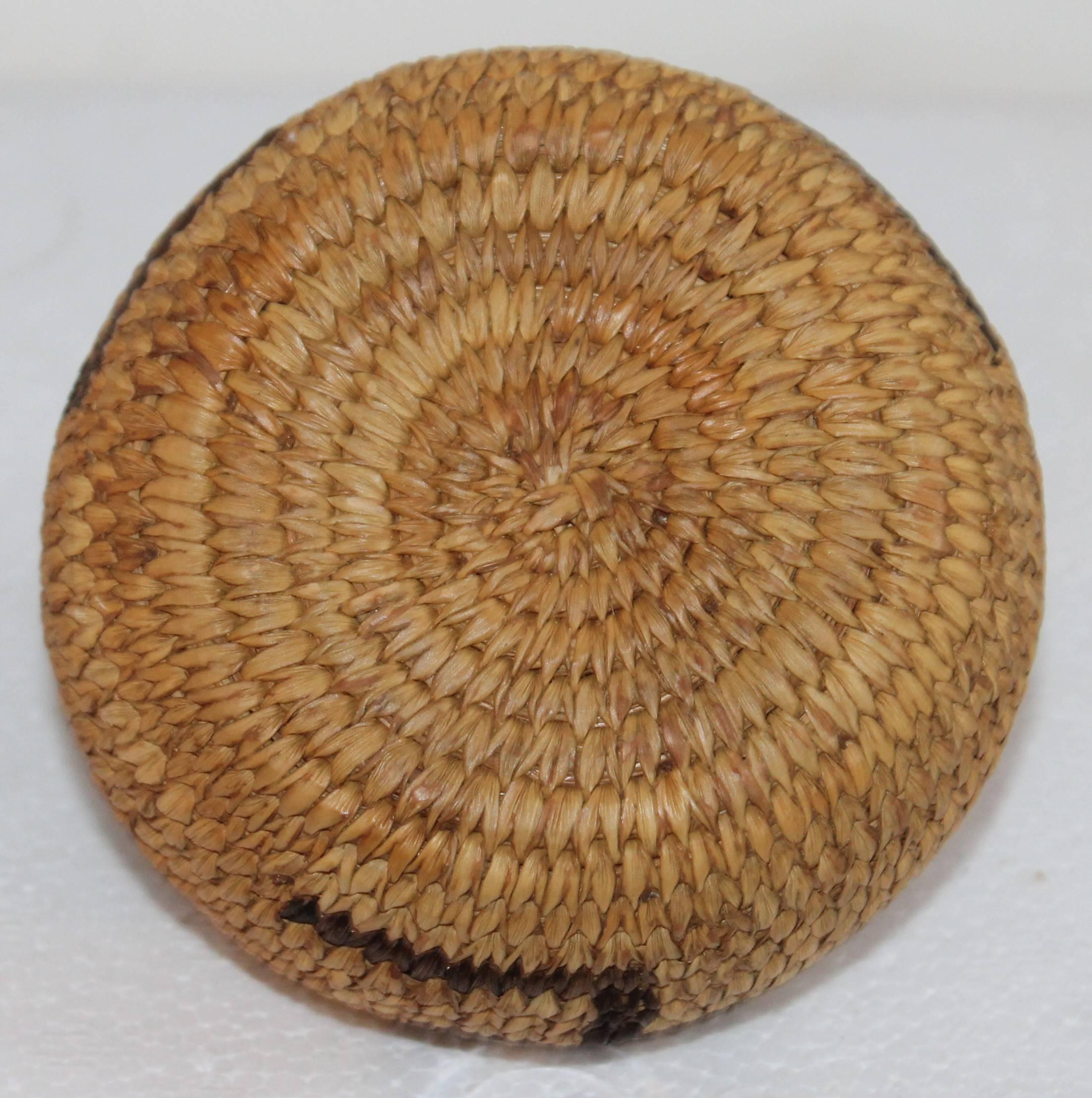 Hand-Crafted Pima Indian Miniature Hand-Woven Lided Basket
