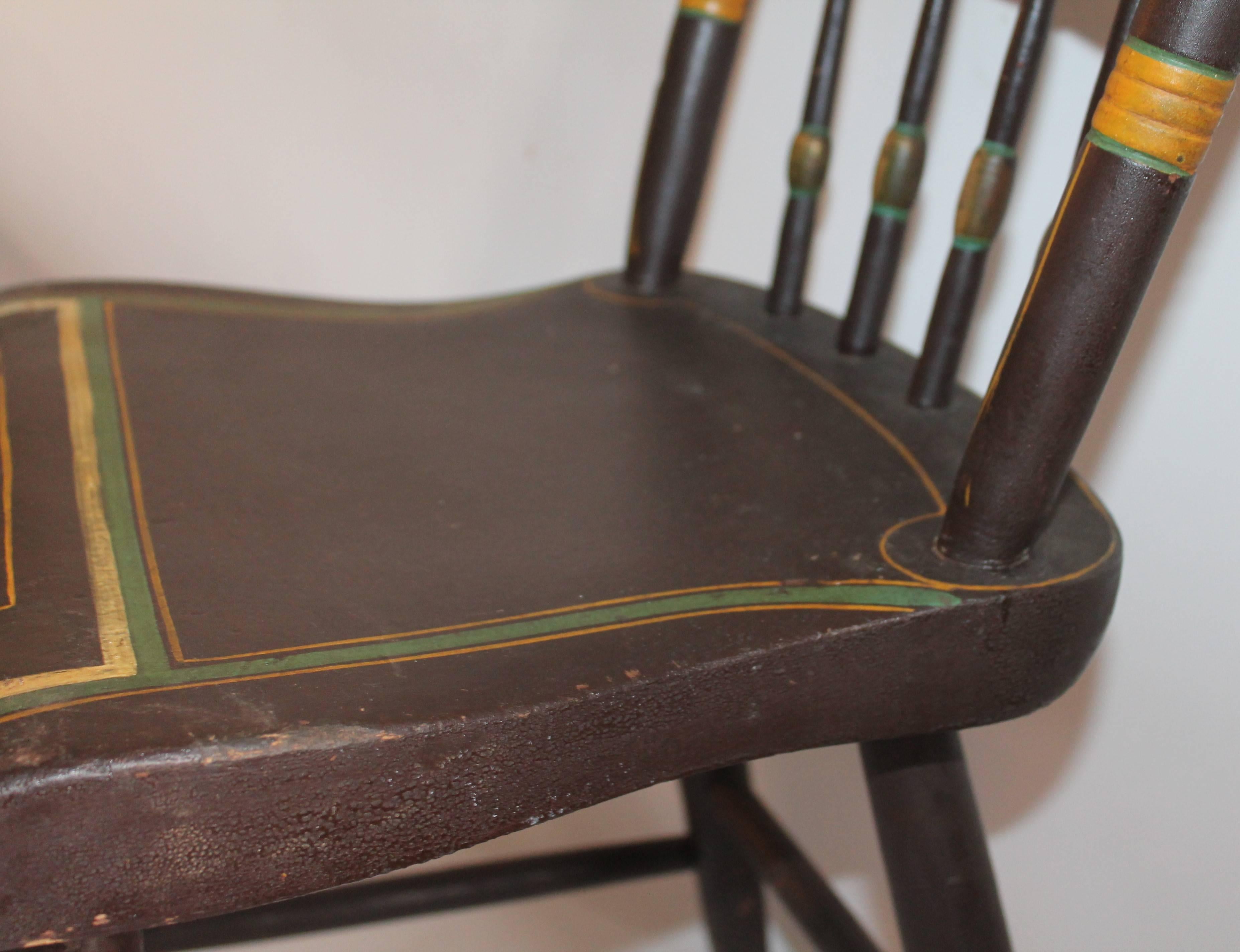 19th Century Original Paint Decorated Pennsylvania Plank Bottom Chairs In Good Condition In Los Angeles, CA