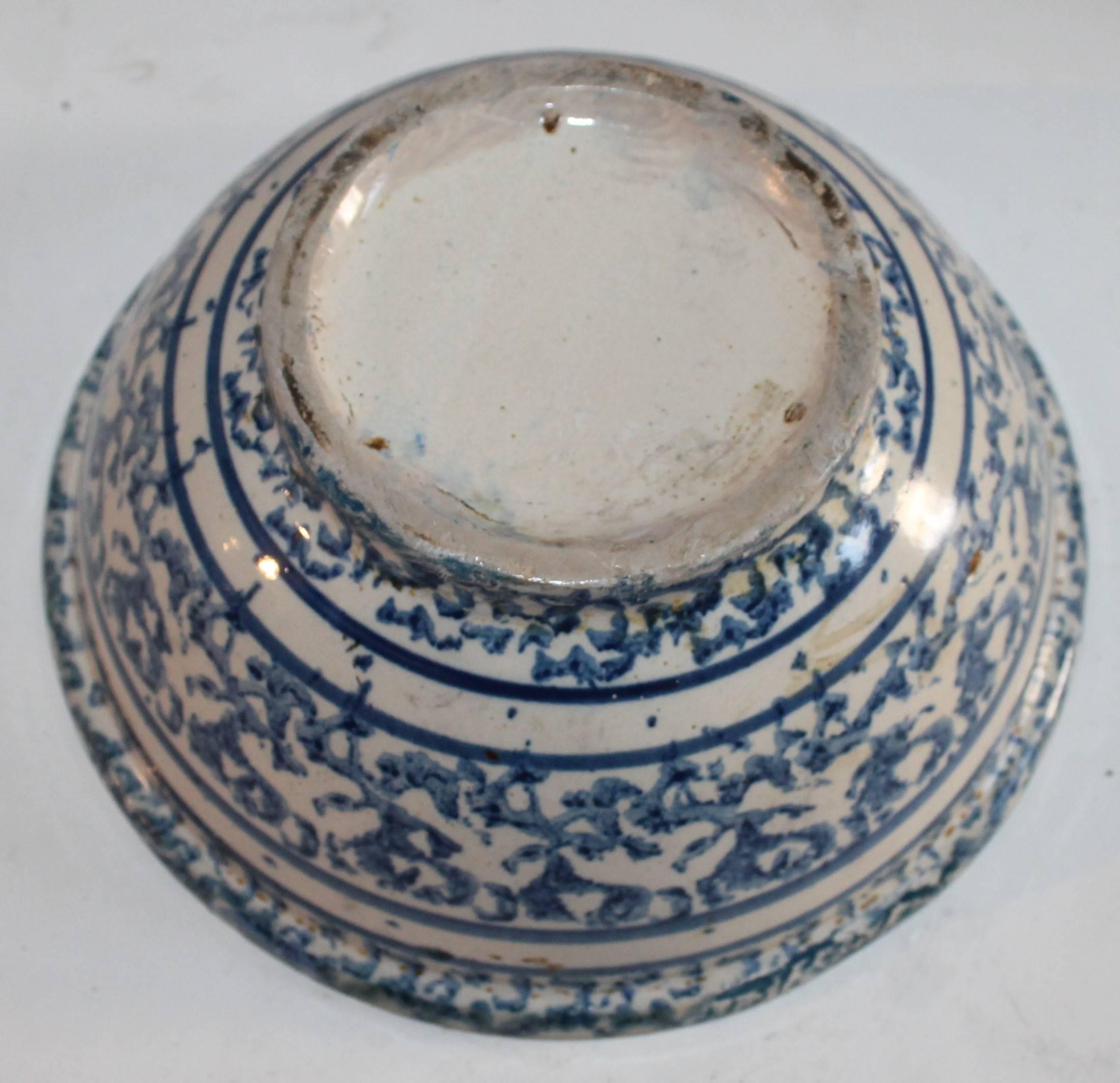 Schalen-Set aus Spongeware aus dem 19. Jahrhundert (Töpferwaren) im Angebot