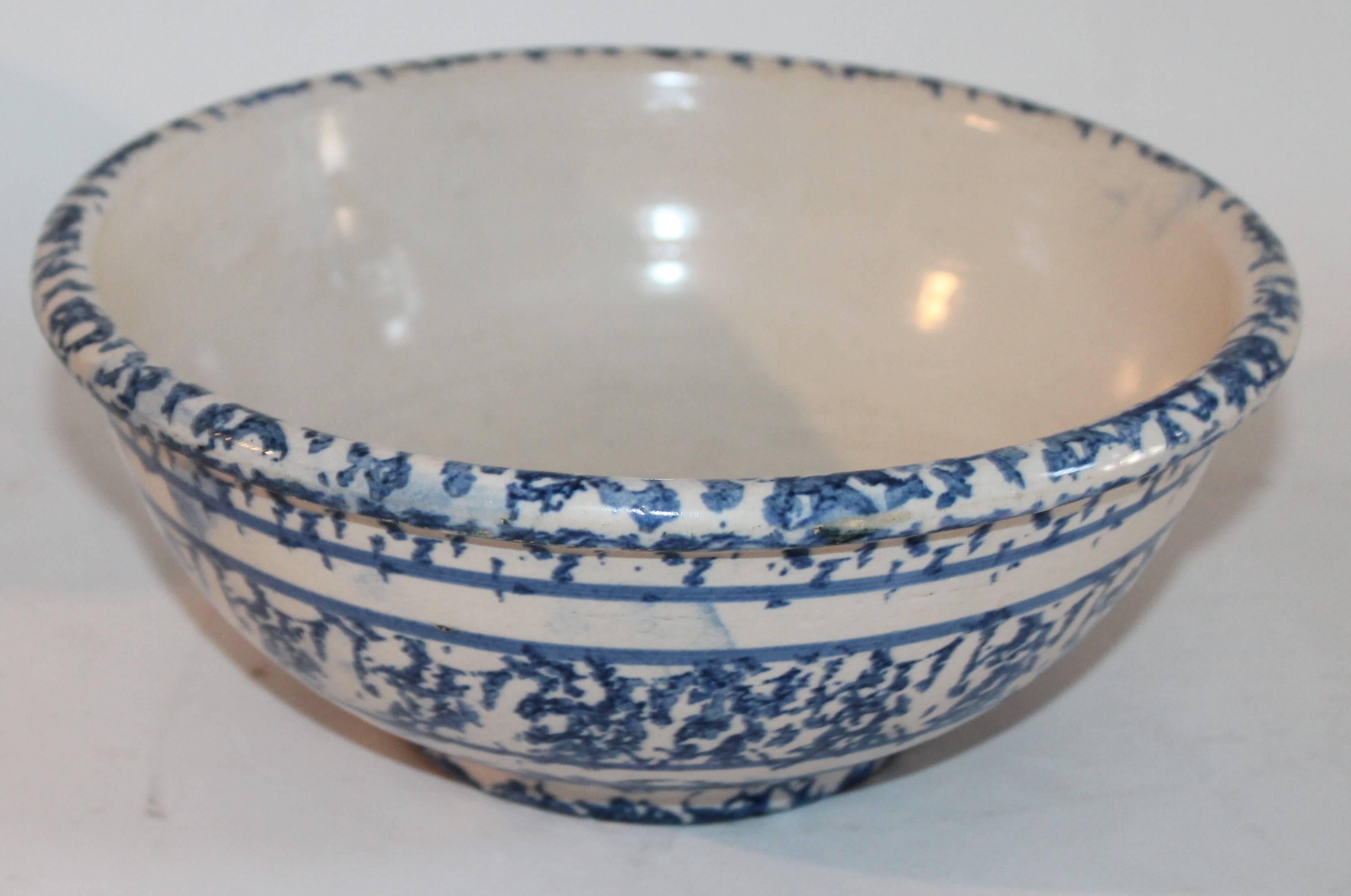 19th Century Spongeware Bowls Set In Excellent Condition For Sale In Los Angeles, CA