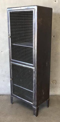 Metal Industrial Doctors Cabinet