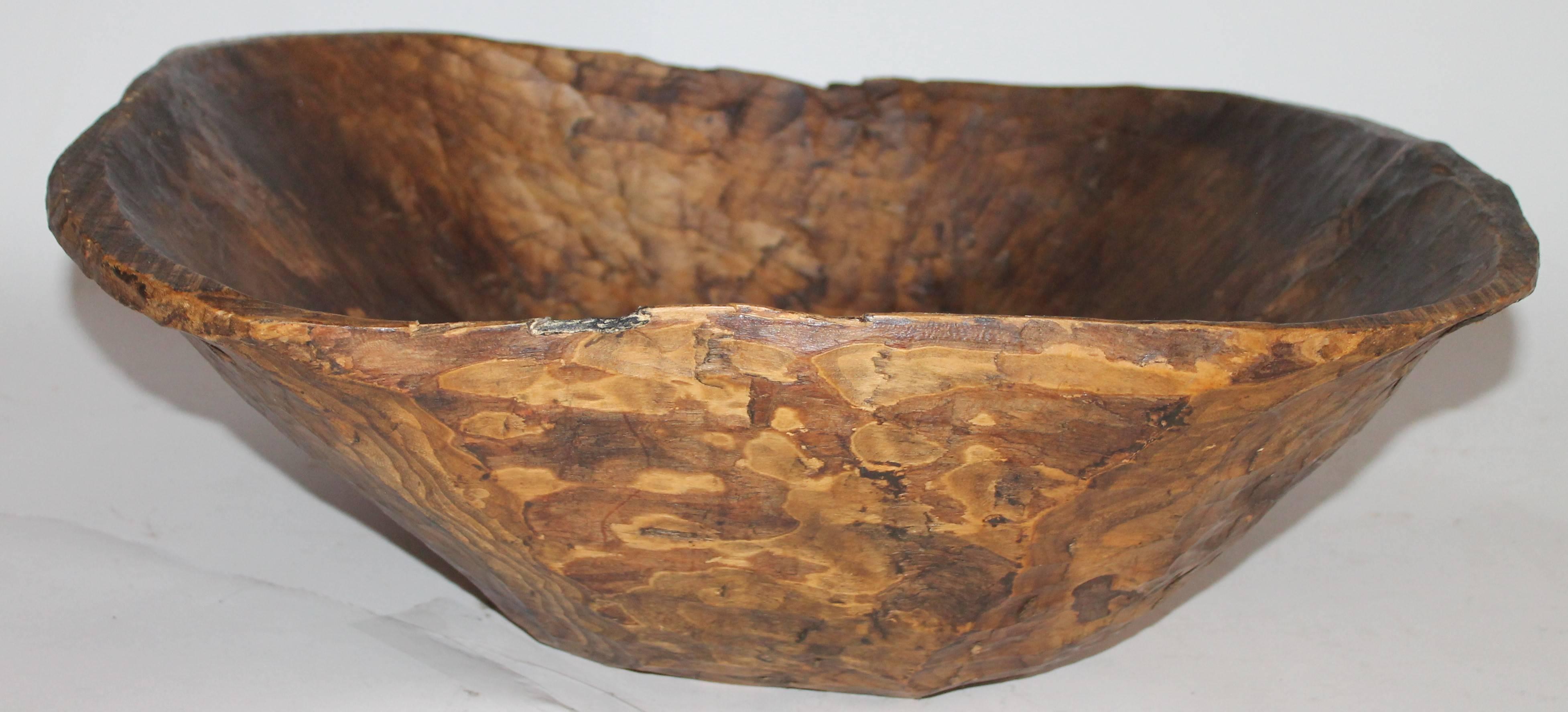 18th Century Hand-Carved American Wood Bowl 1