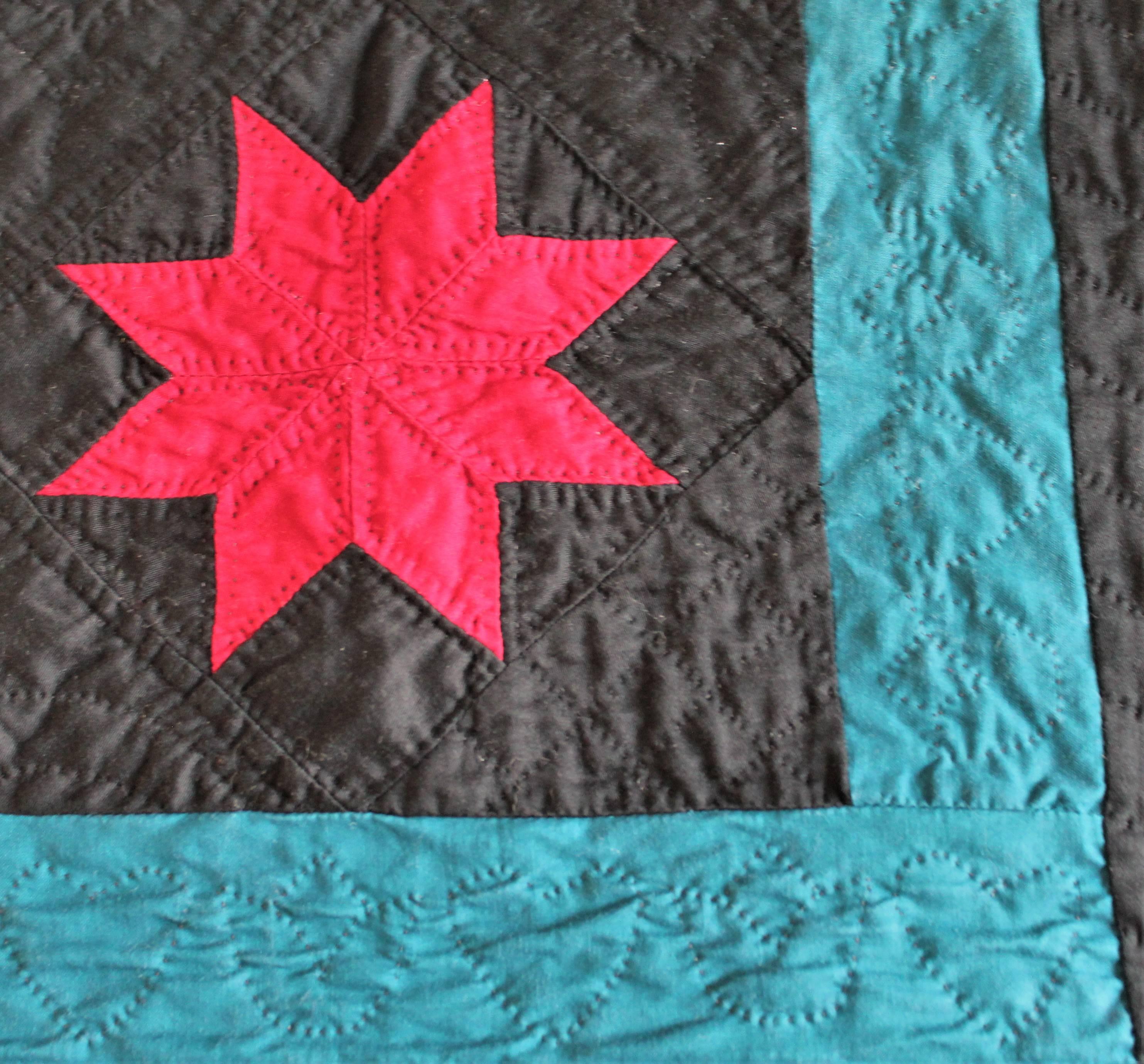 Country Amish Crib Quilt in Star Pattern