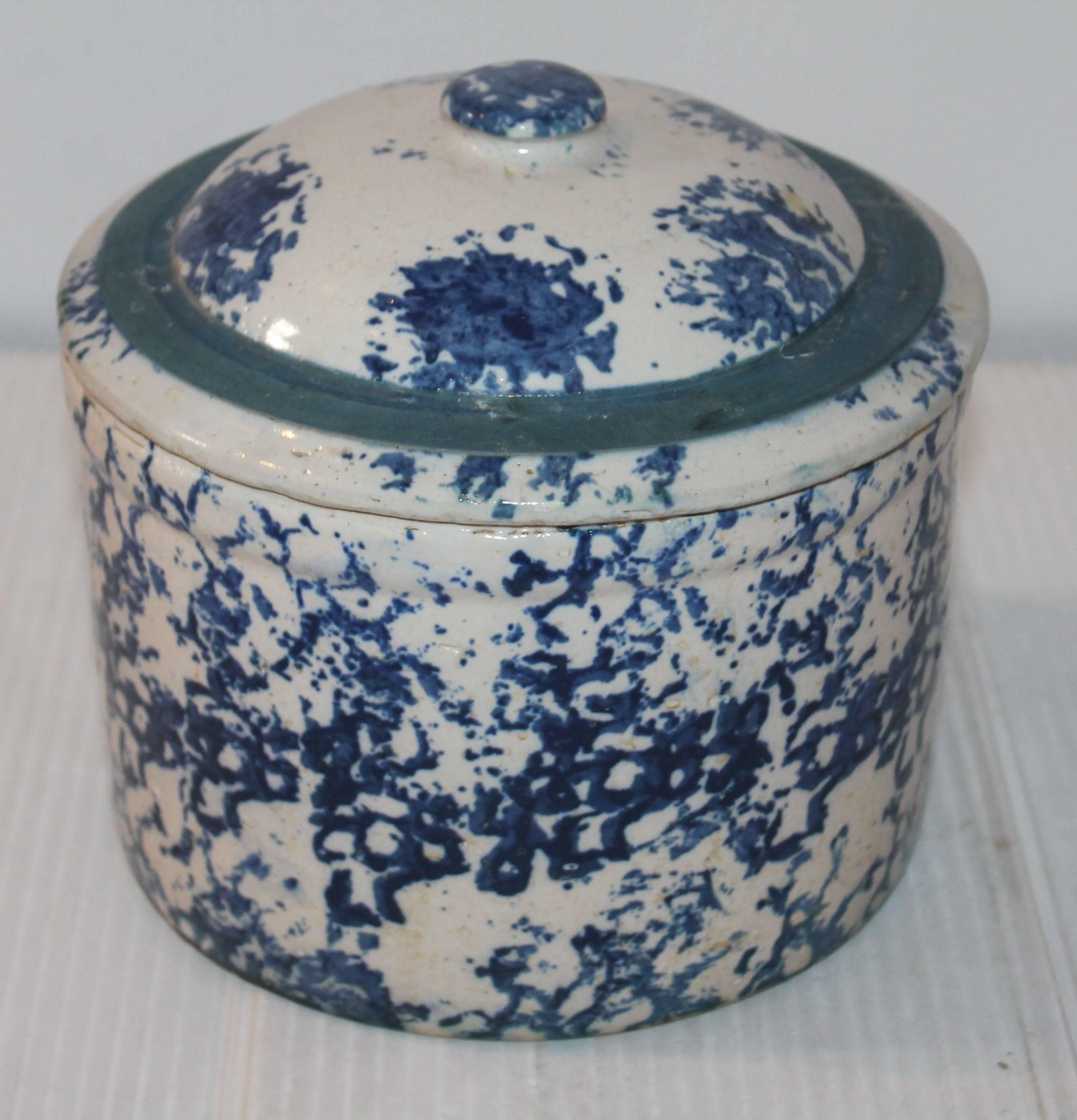 19th century rare sponge ware butter crock or salt crock with lid. The condition is good with minor chips on base. This is a most unusual piece of pottery.