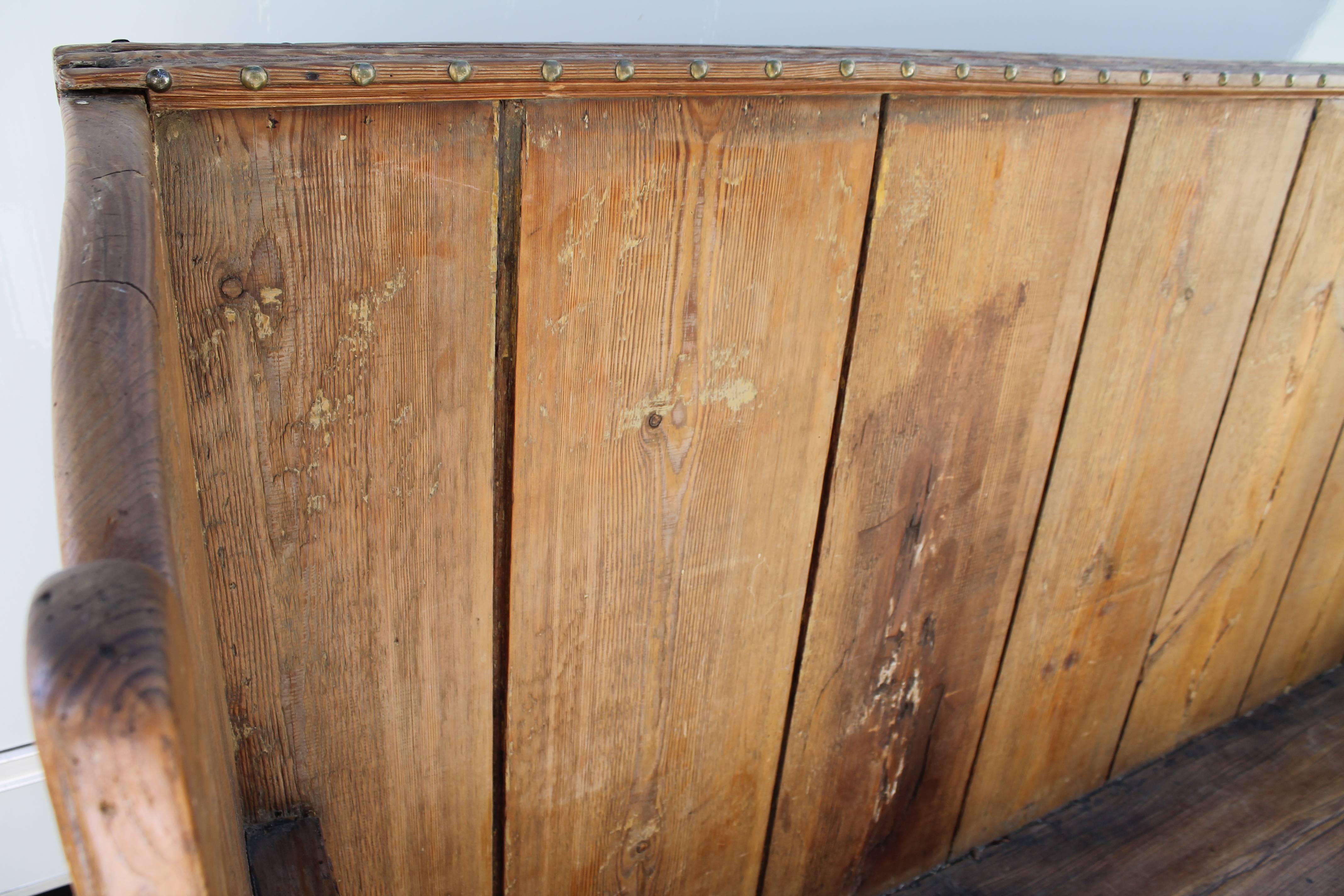 Patinated Early 19th Century Handmade Rustic Settle from the Mid West