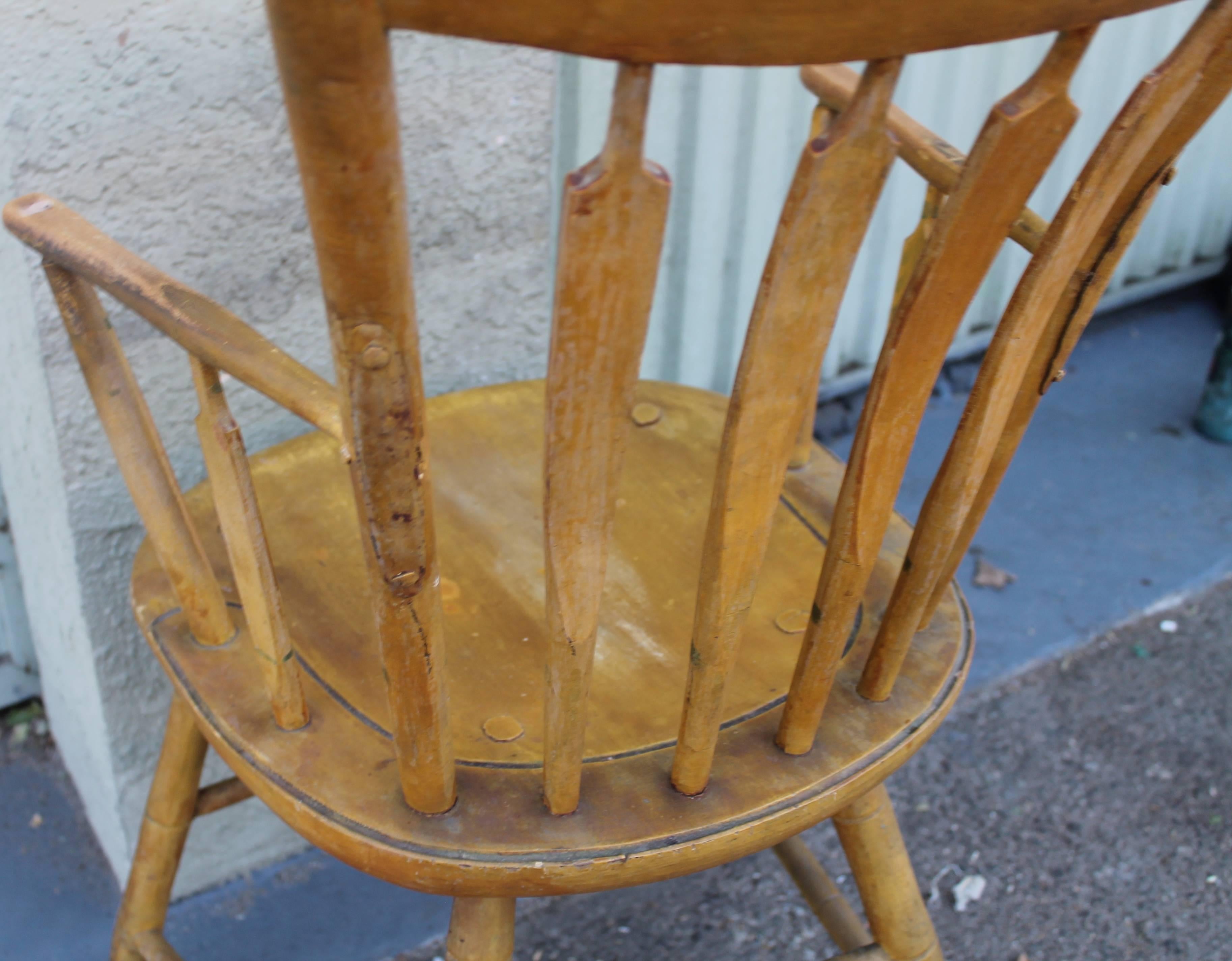 Set of Four 19th Century Mustard Original Painted Arrow Back Chairs 3