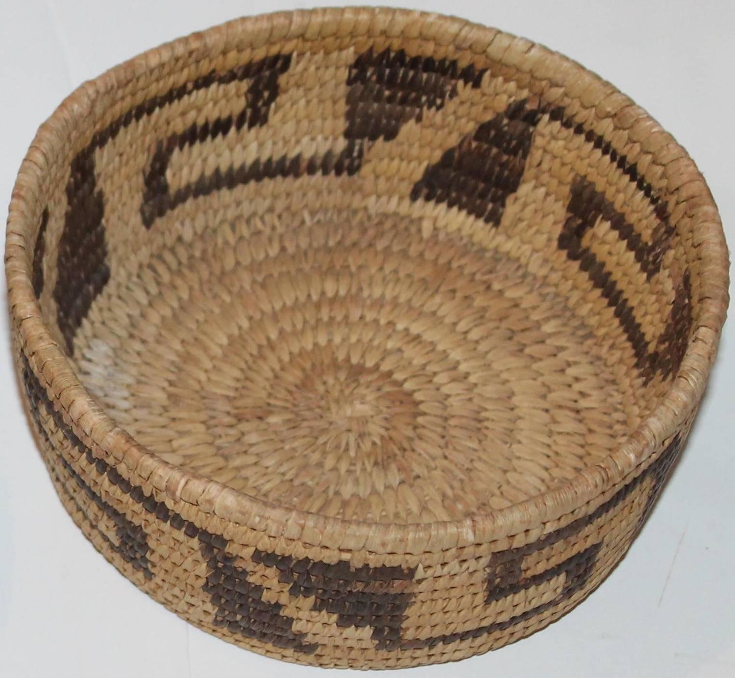 Collection of Four Papago and Pima Indian Baskets For Sale at 1stdibs