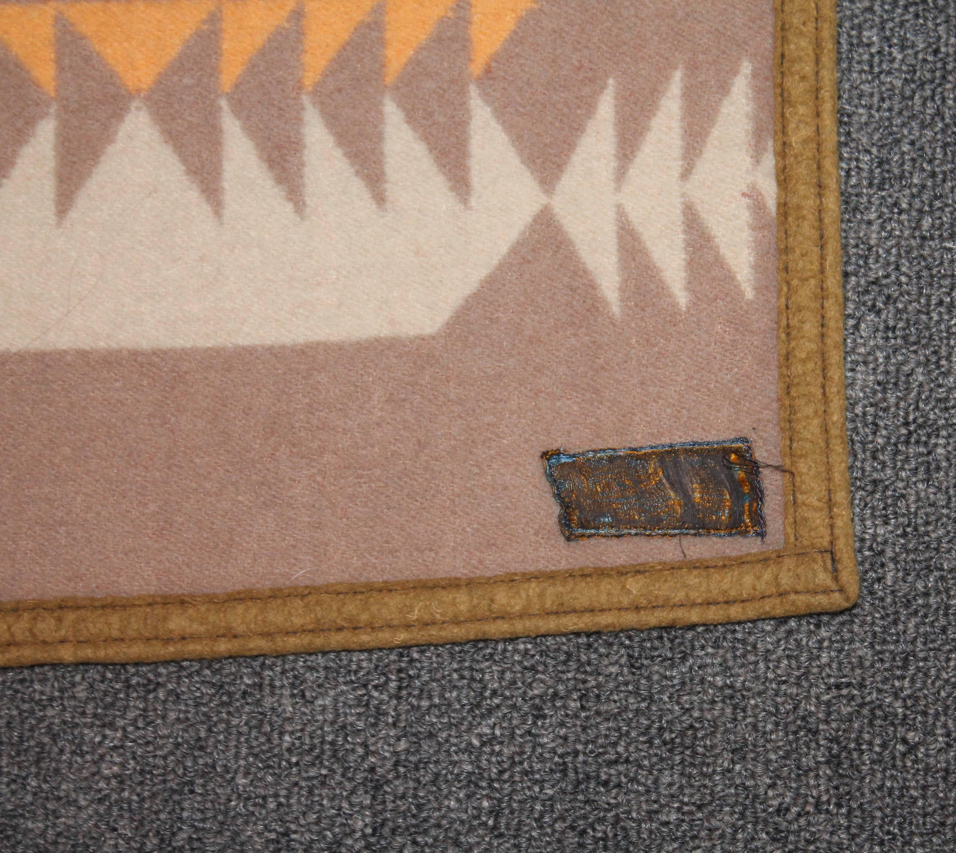 Machine-Made Early Pendleton Cayuse Dated 1909 Indian Design Camp Blanket