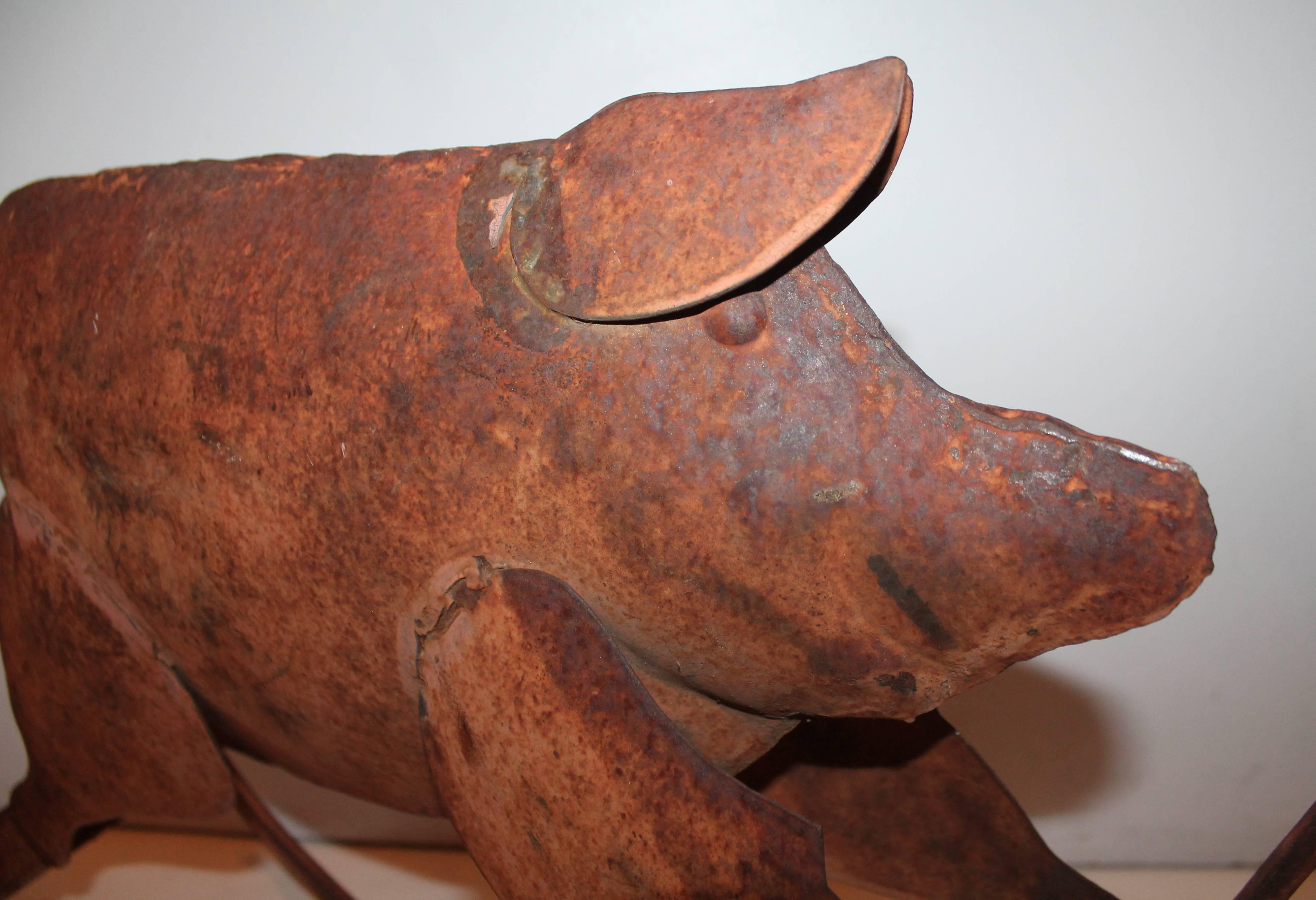 pig metal art