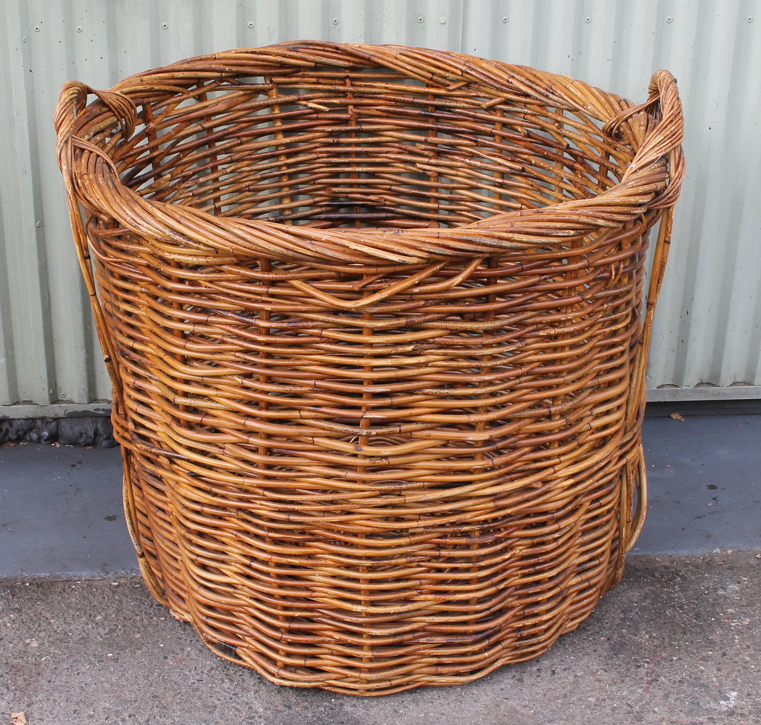 Adirondack Monumental 19th Century Double Handled Field Basket