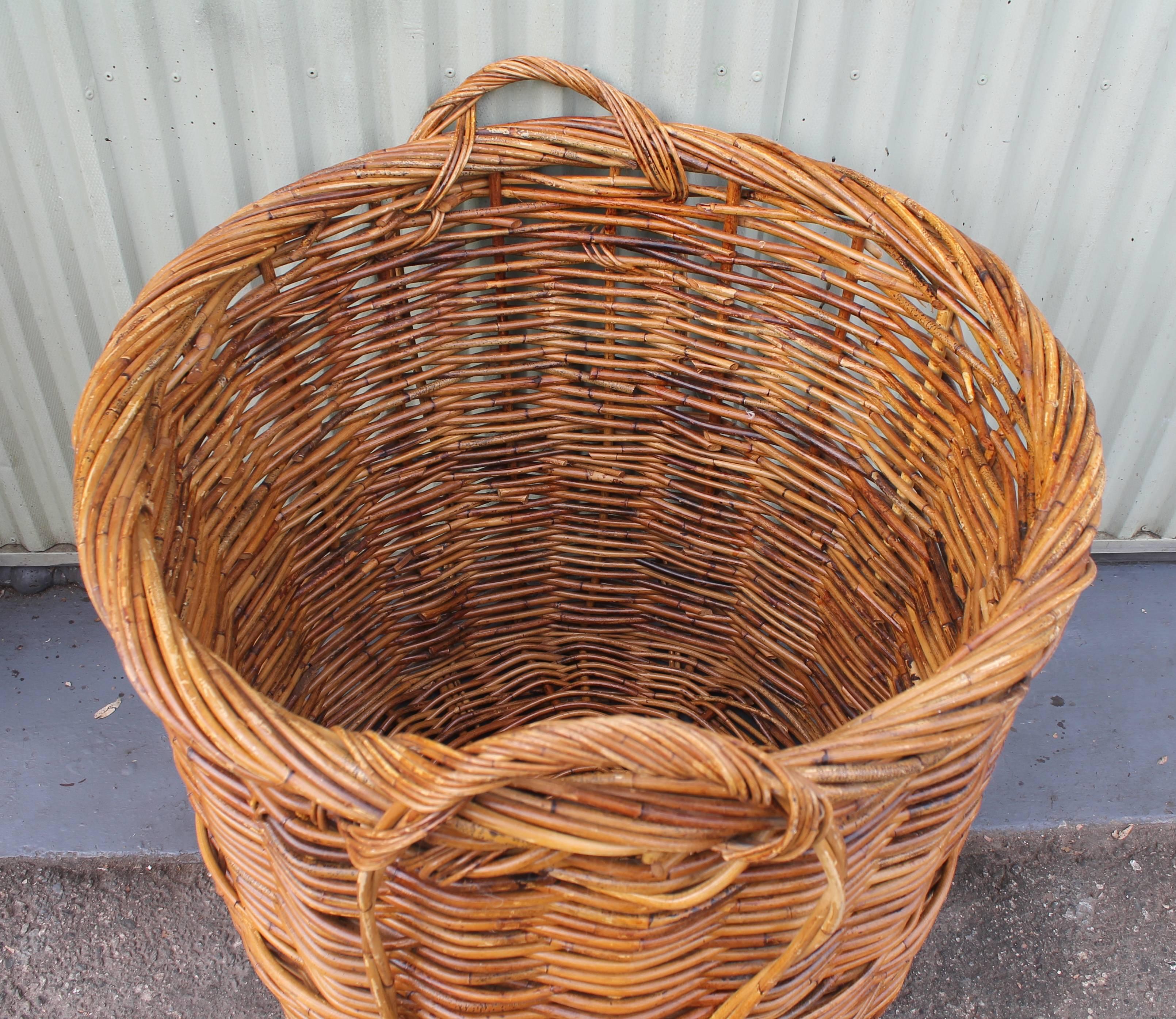 Hickory Monumental 19th Century Double Handled Field Basket