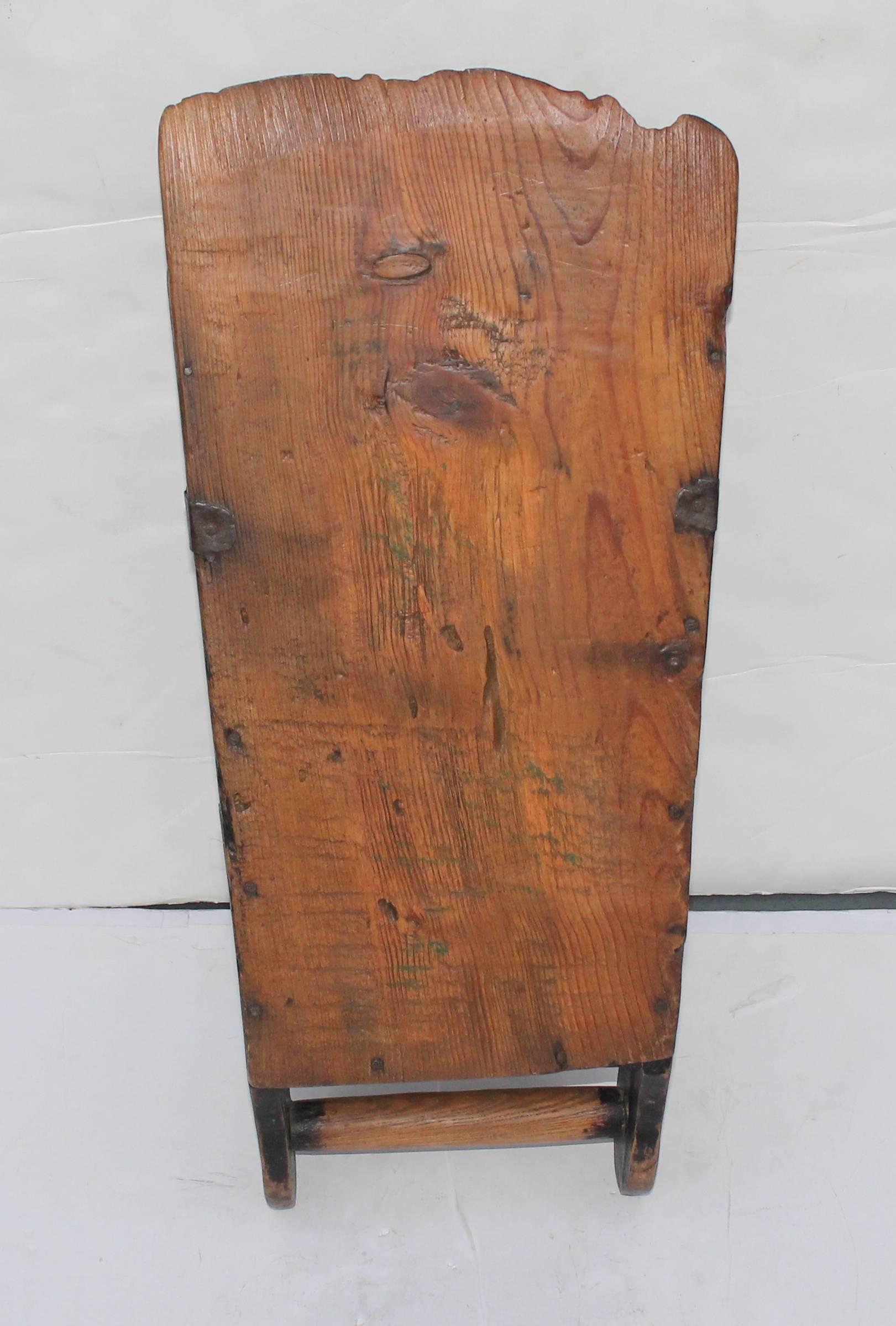 Folky 19th Century Painted Hanging Wall Box For Sale 1