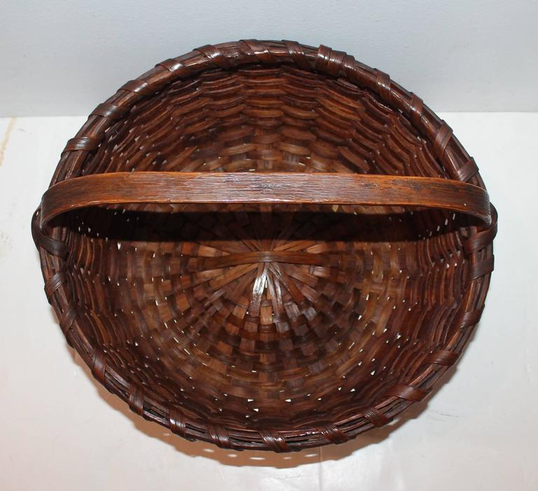 Large Round Fruit Basket at 1stdibs