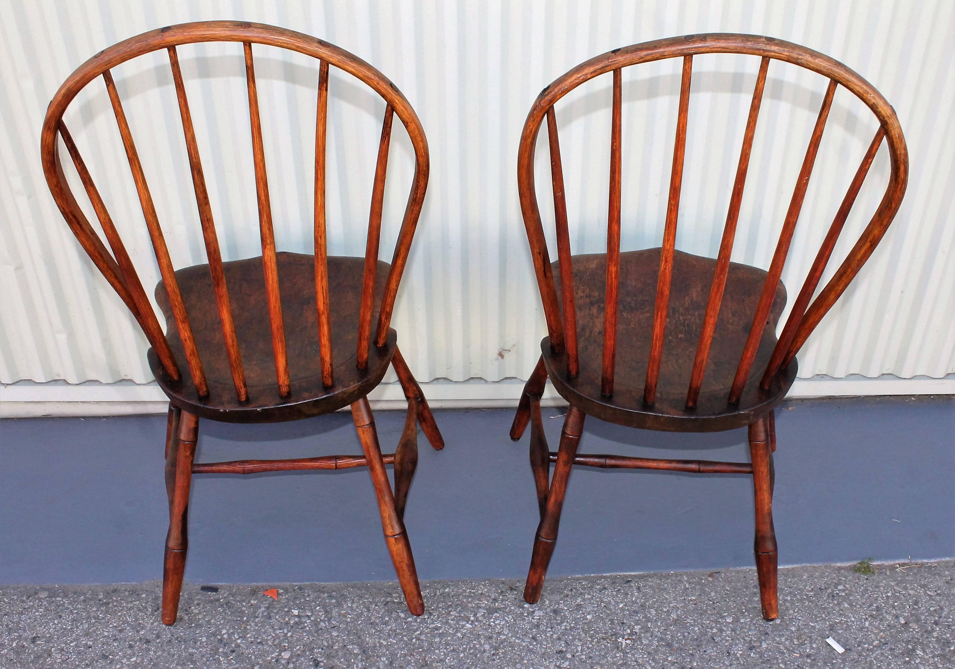 Wood Pair of 18th Century Old Surface Windsor Chairs from New England