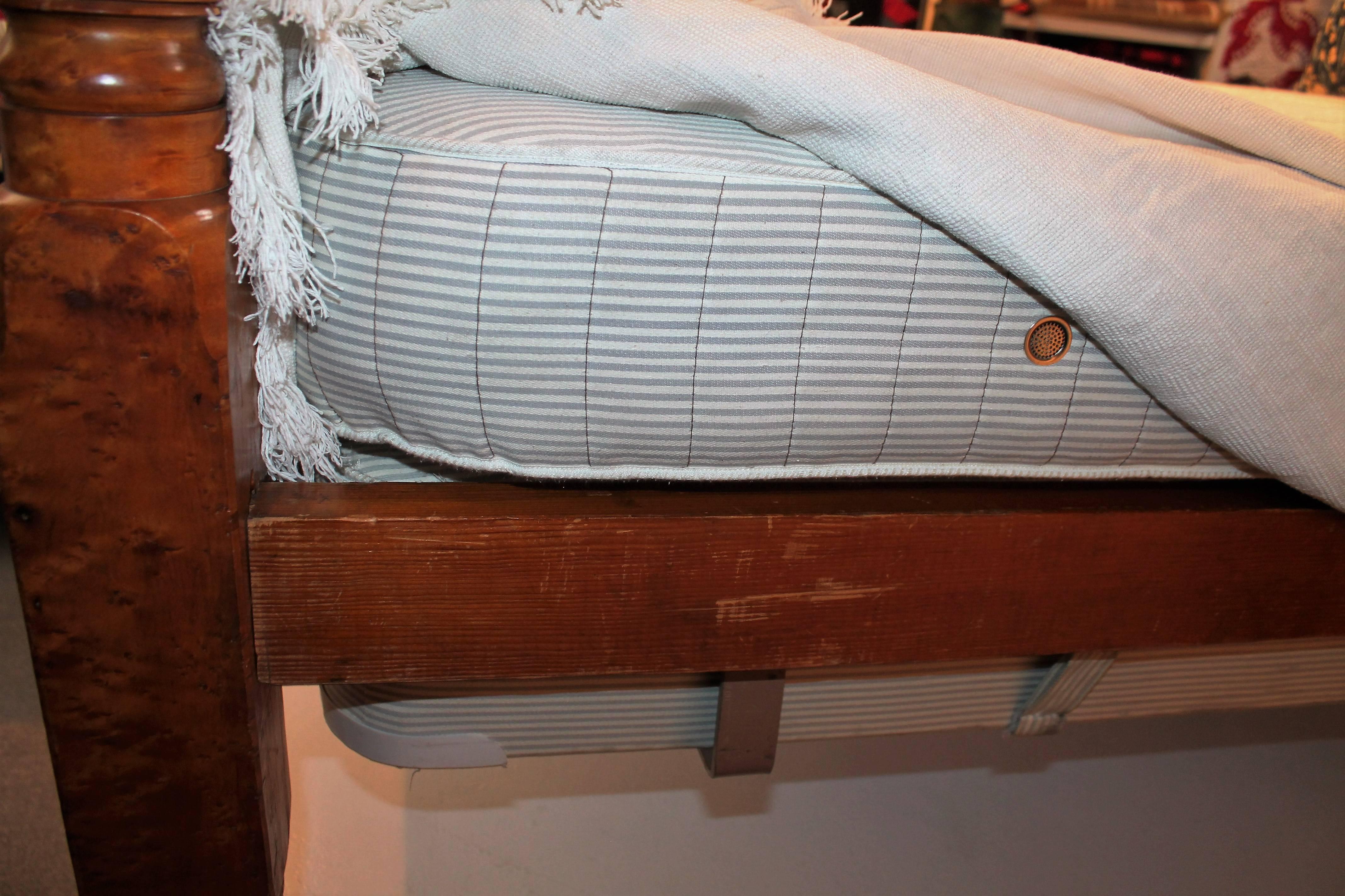 Country Early 19th Century Bird’s-Eye Maple Poster Bed