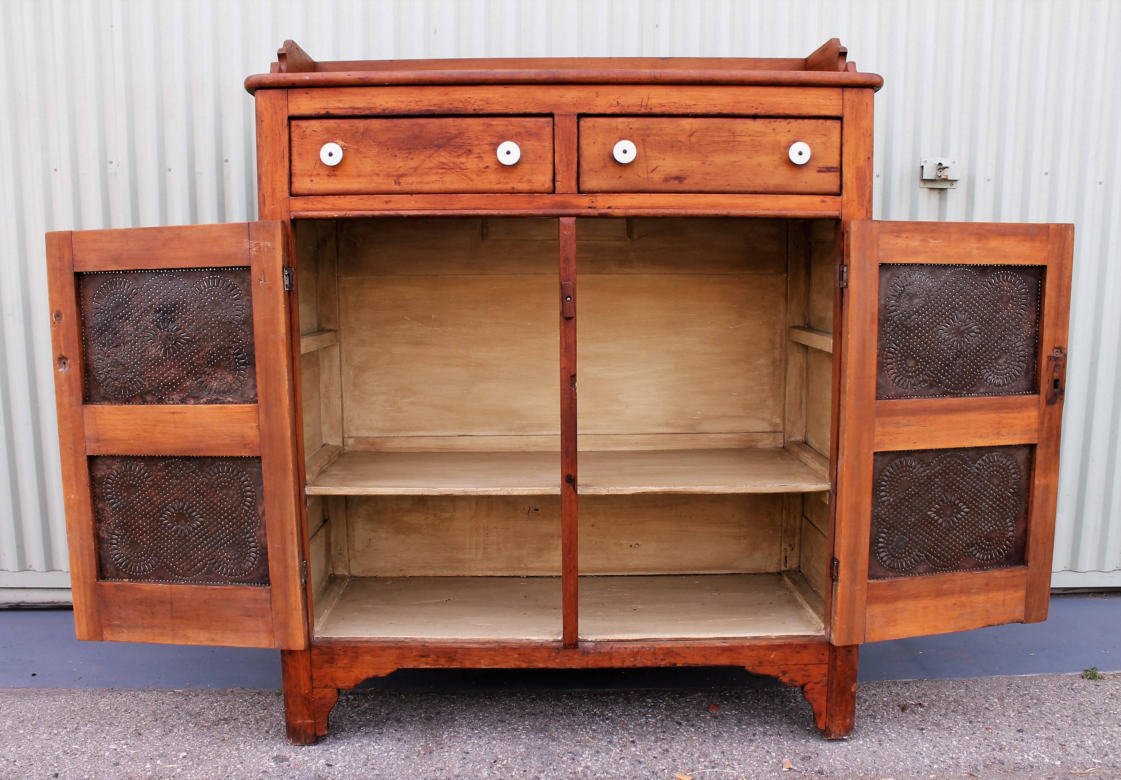 American 19th Century Ohio Walnut and Pine Pie Safe / Cupboard