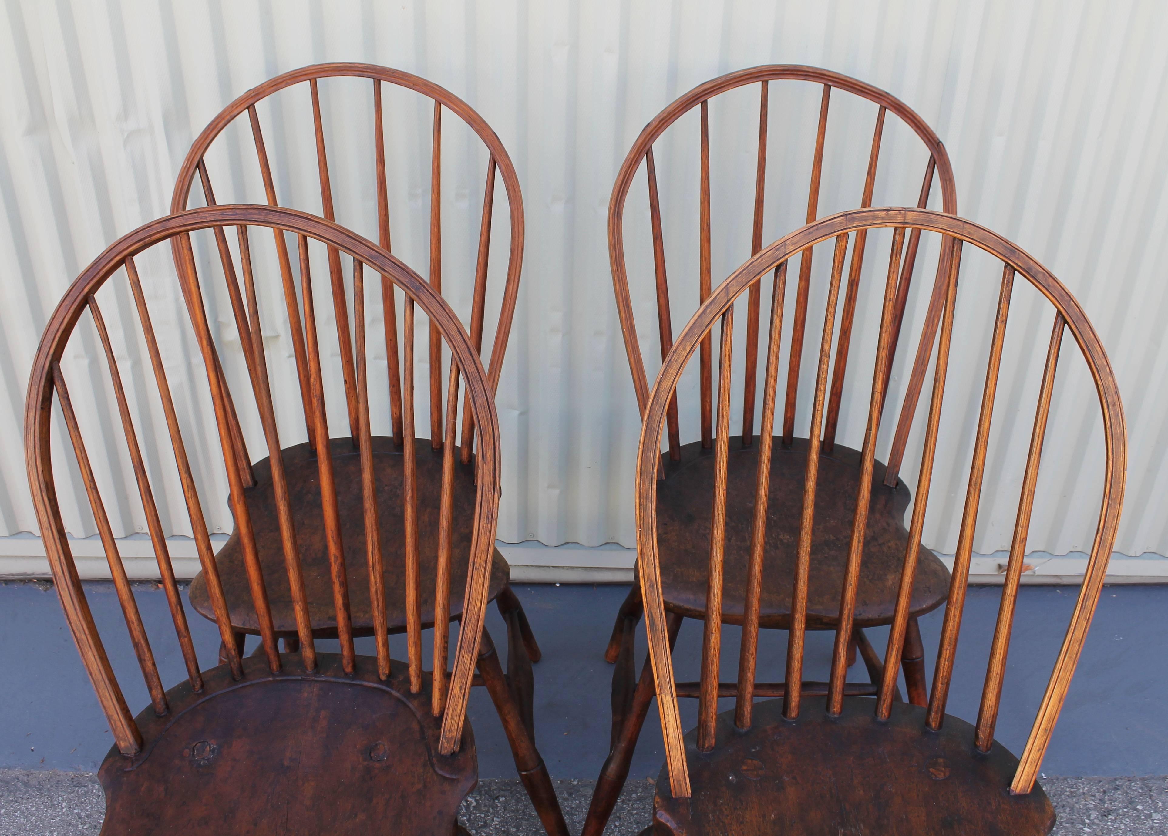 Set of Four Accumulated 19th Century Windsor Chairs In Distressed Condition In Los Angeles, CA