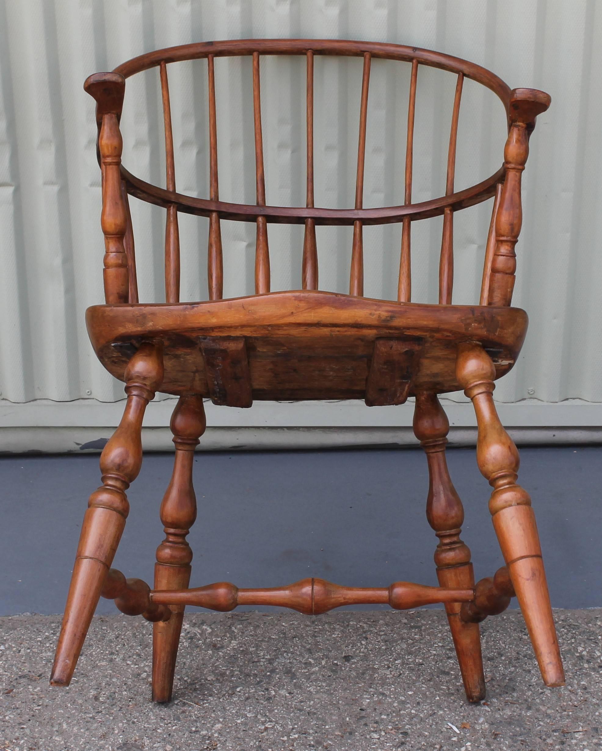Wood 18th Century Sack Back Extended Arm Windsor Chair