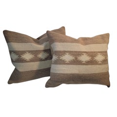Lot de deux coussins Navajo de Chinle