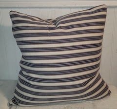 19Thc Blue & White Ticking Basket Weave Pattern