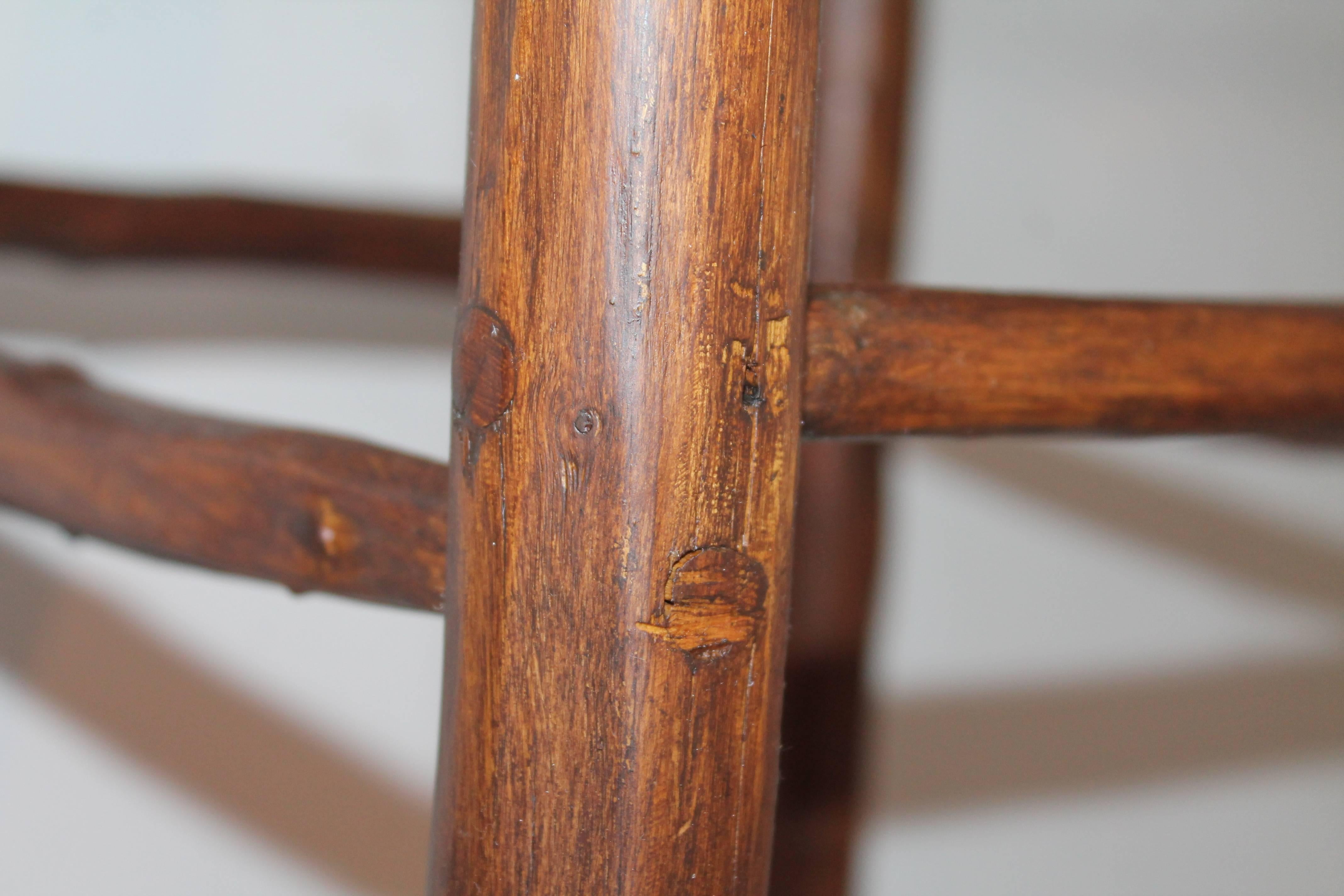 19th Century Handmade Hickory Stool or Bench In Excellent Condition In Los Angeles, CA
