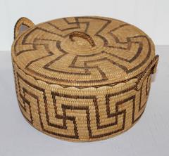 Amazing Lided Papago Basket with Handles