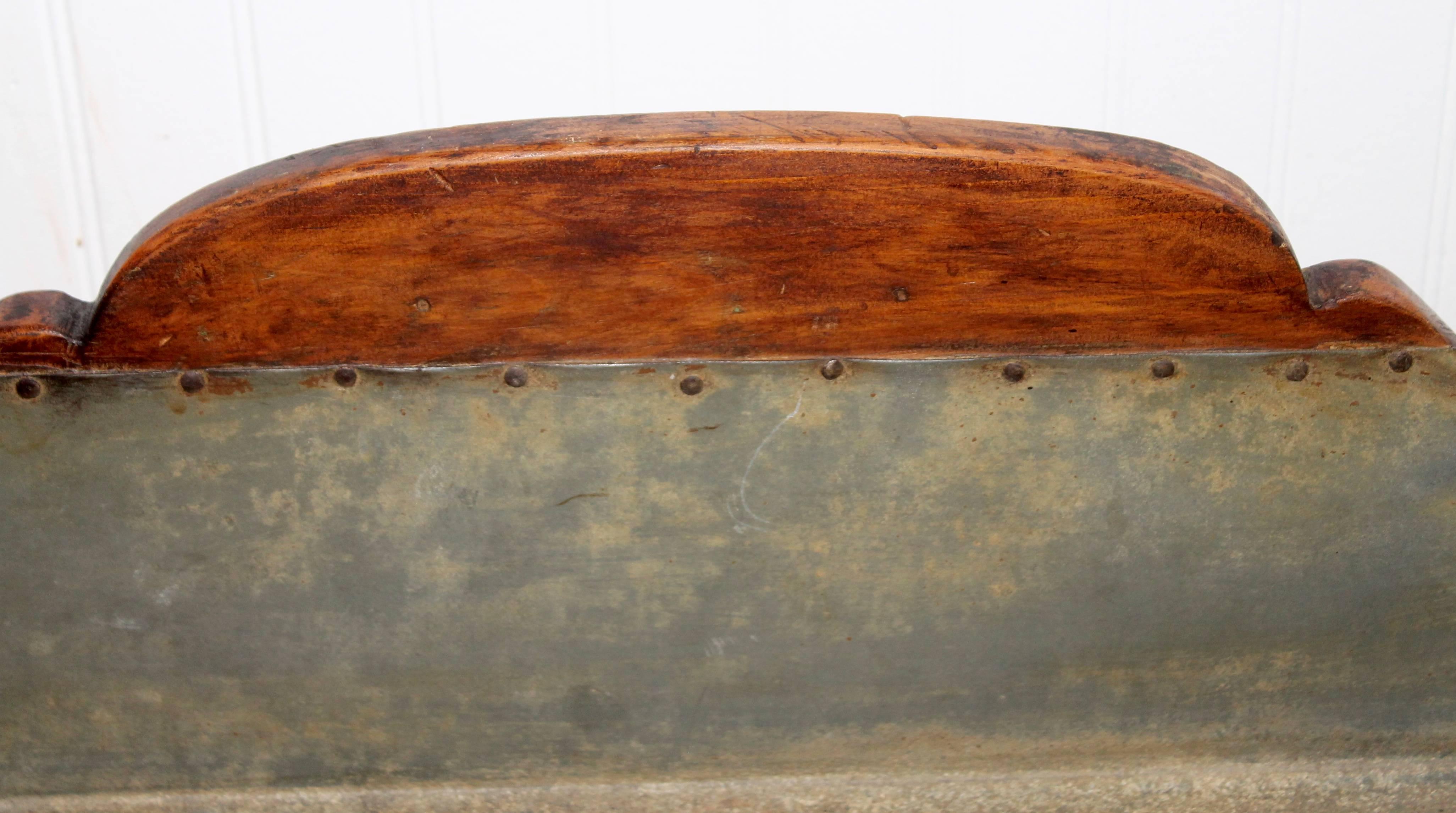 19th Century Diminutive Pine Dry Sink or Side Table In Good Condition In Los Angeles, CA