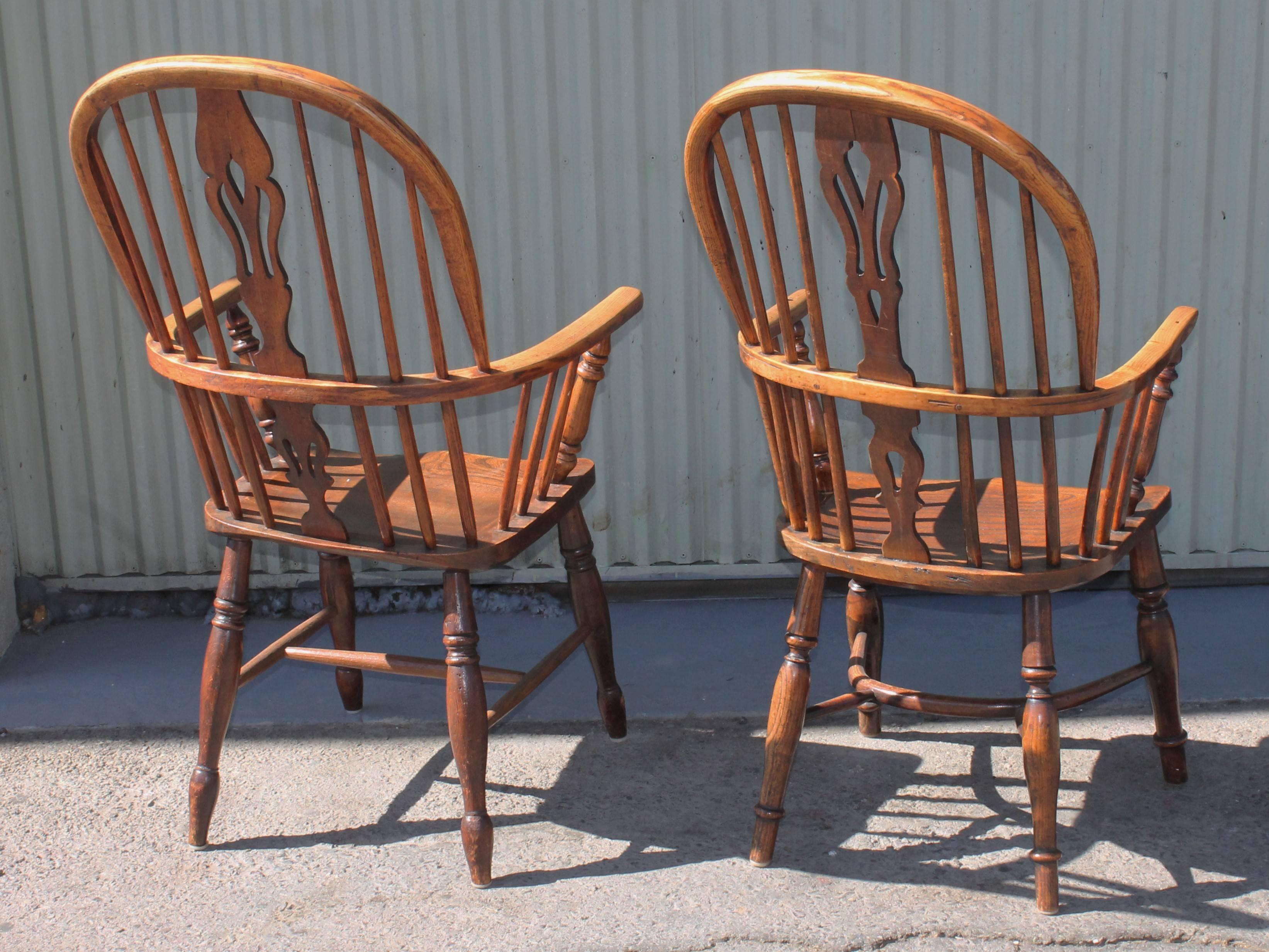Set of Six Early 19th Century English Windsor Chairs In Good Condition In Los Angeles, CA