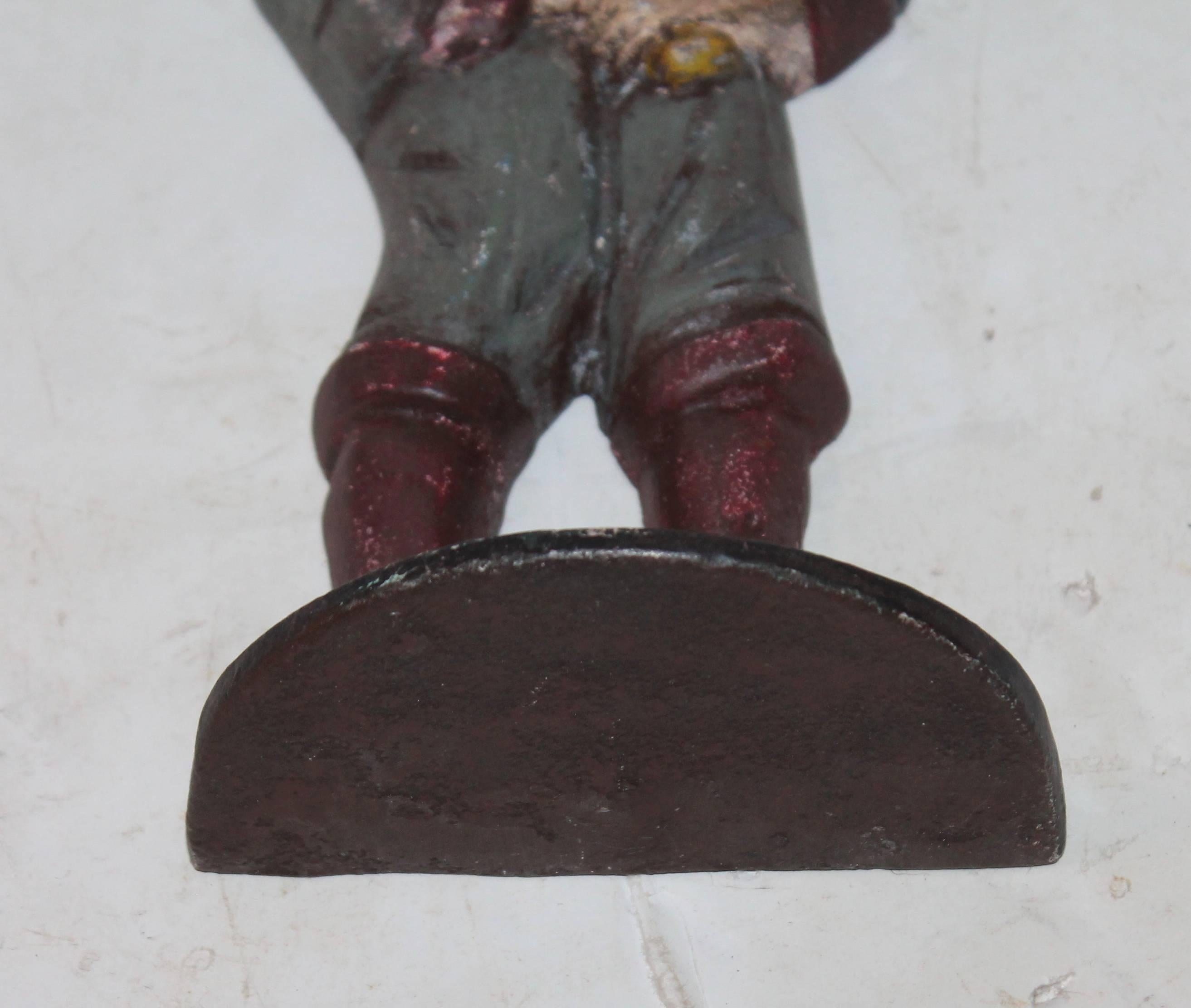 Painted Baseball Player Iron Doorstop In Distressed Condition In Los Angeles, CA