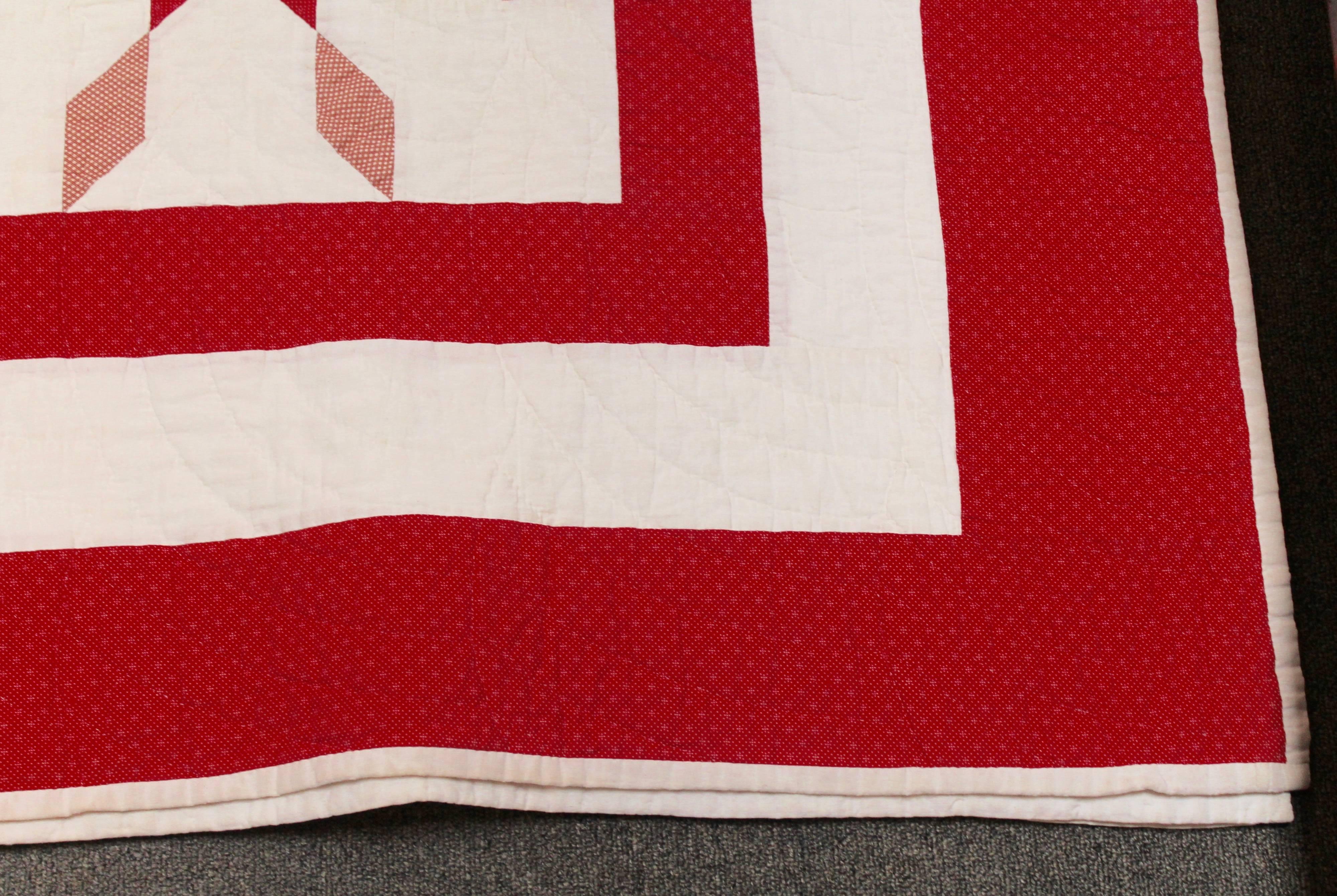Country Amazing Red and White Geometric Star Quilt
