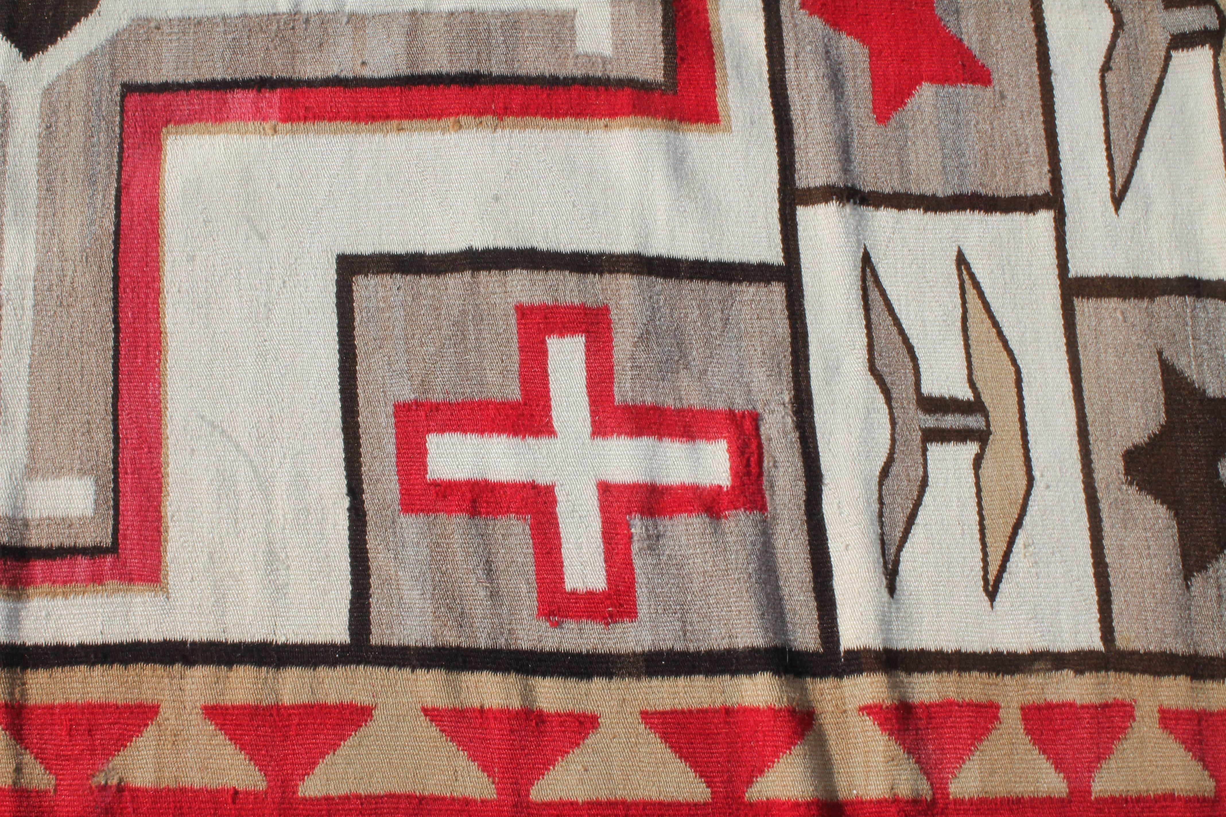 Hand-Woven 1920s Navajo Crystal Weaving Rug﻿