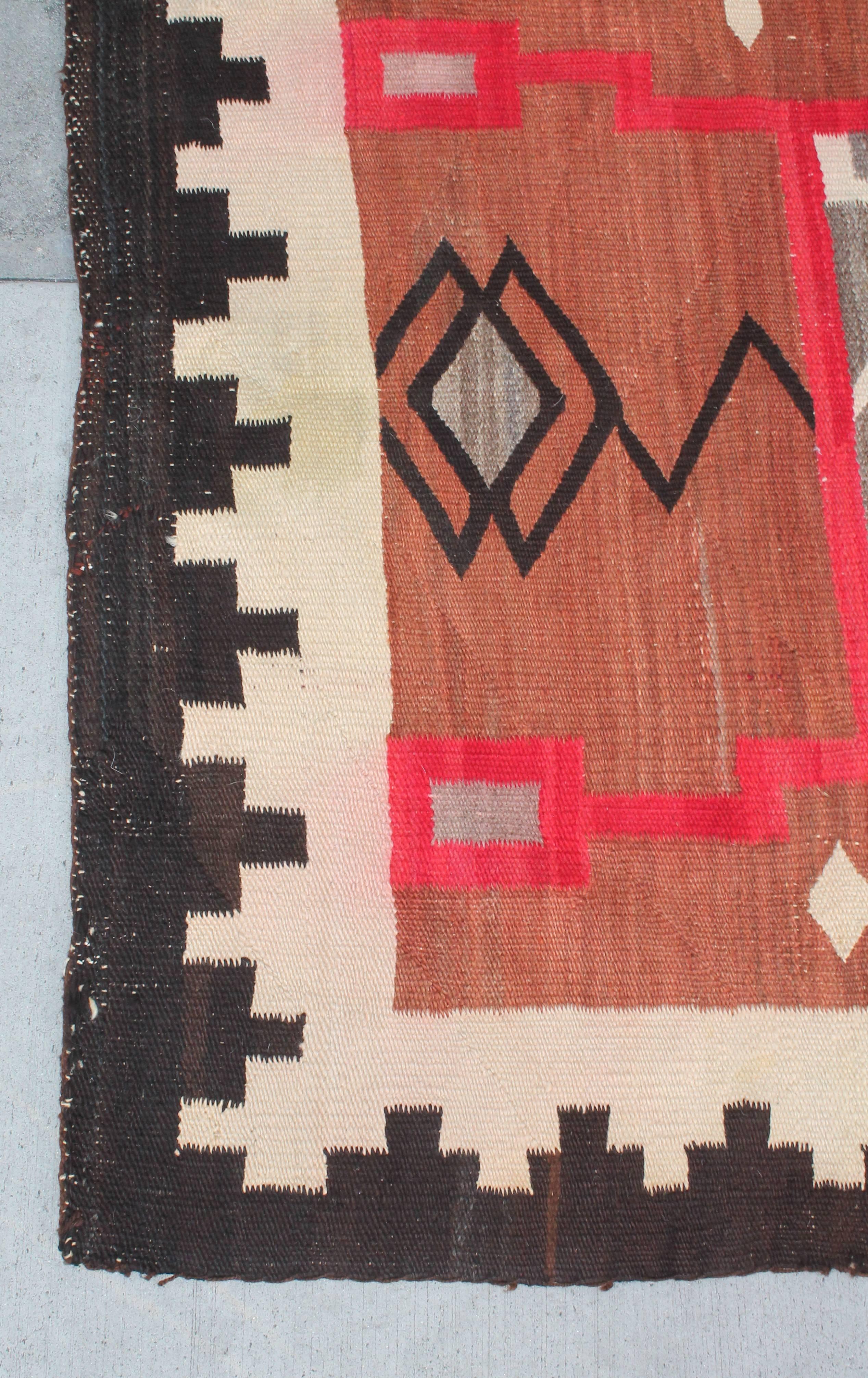 19th Century Navajo Indian Storm Pattern Weaving In Good Condition In Los Angeles, CA