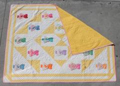 Folky Sun Bonnet Sue Applique Quilt