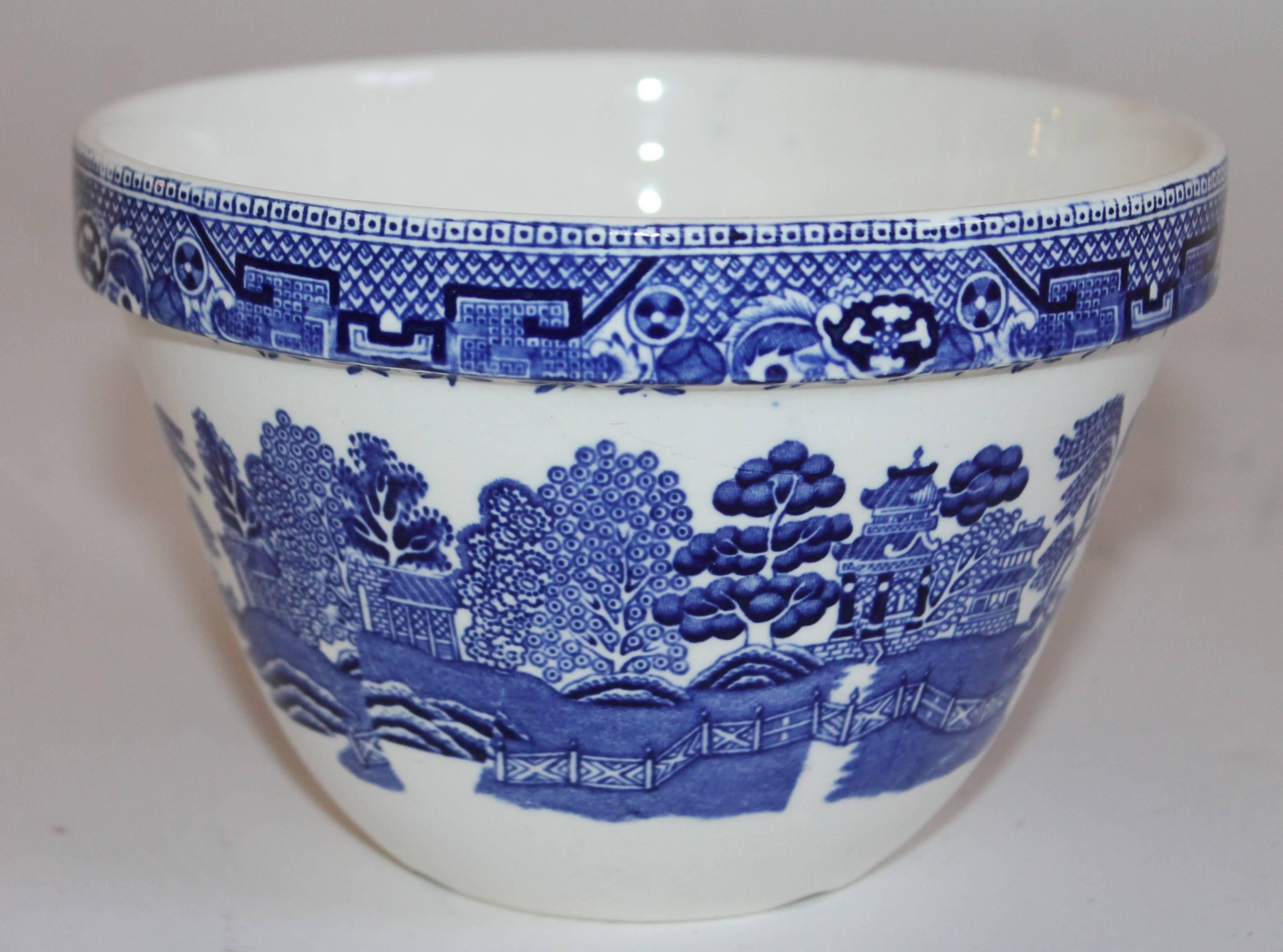 blue willow bowls