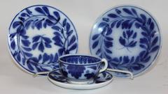 19th Century Spinach Leaf Flow Blue Spatter Ware
