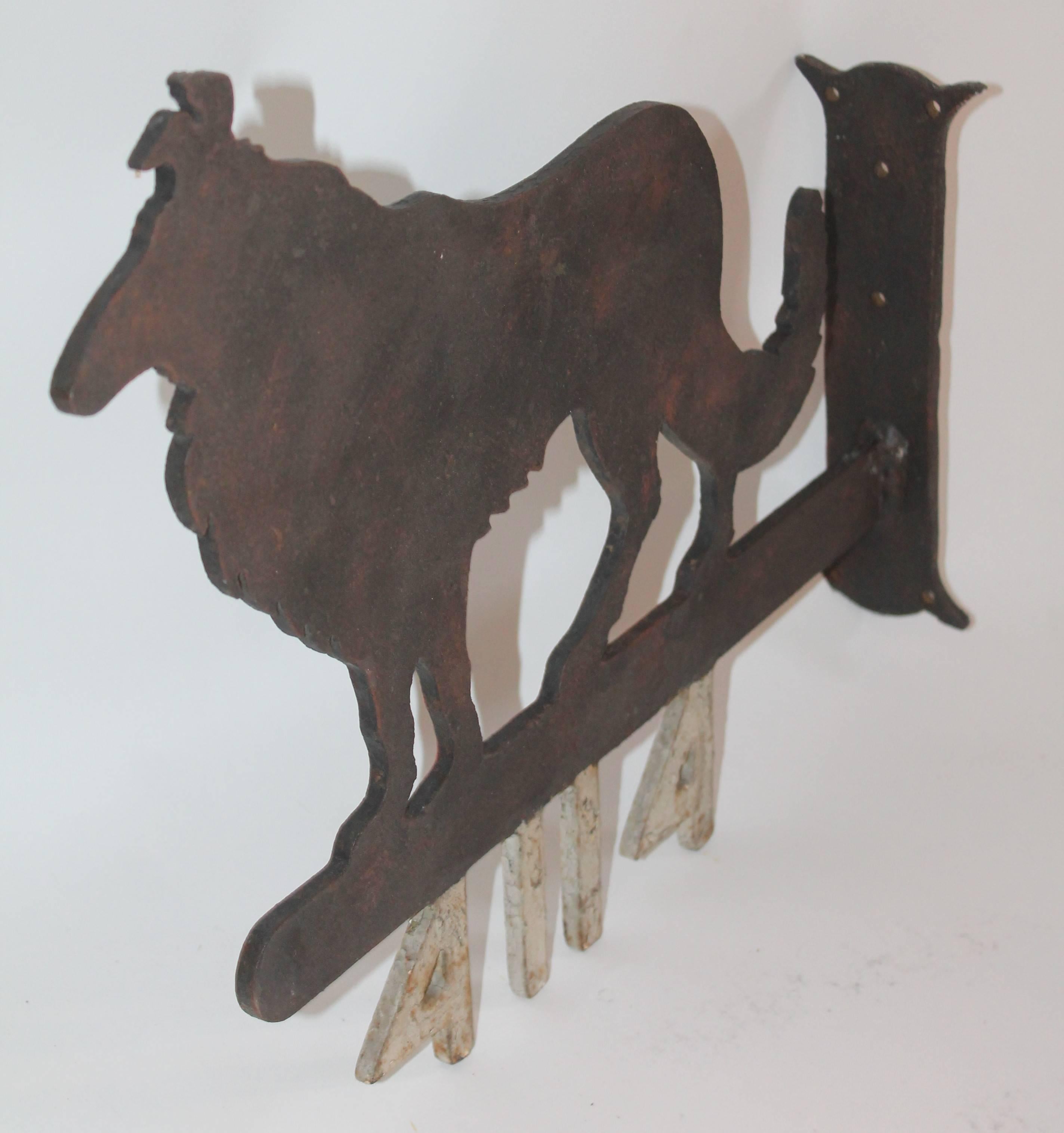 19th Century Cast Iron Dog Sign from a Farm in Pennsylvania In Excellent Condition In Los Angeles, CA