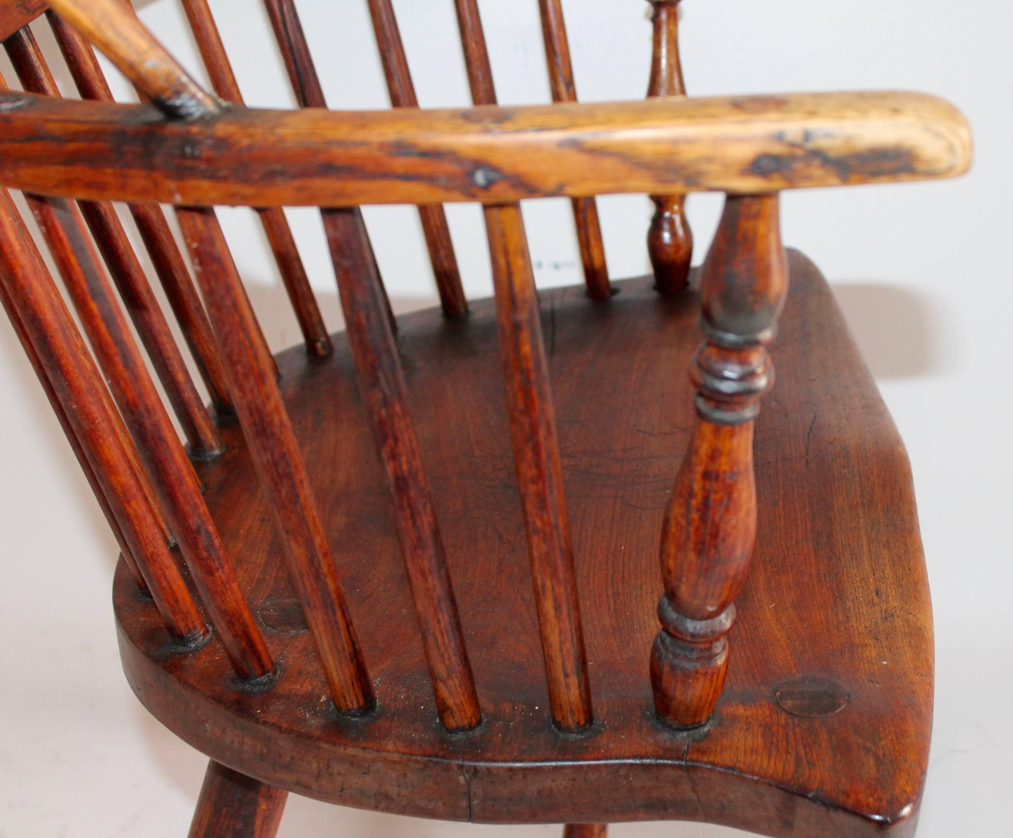 Pine Early 18th Century English Windsor Chair