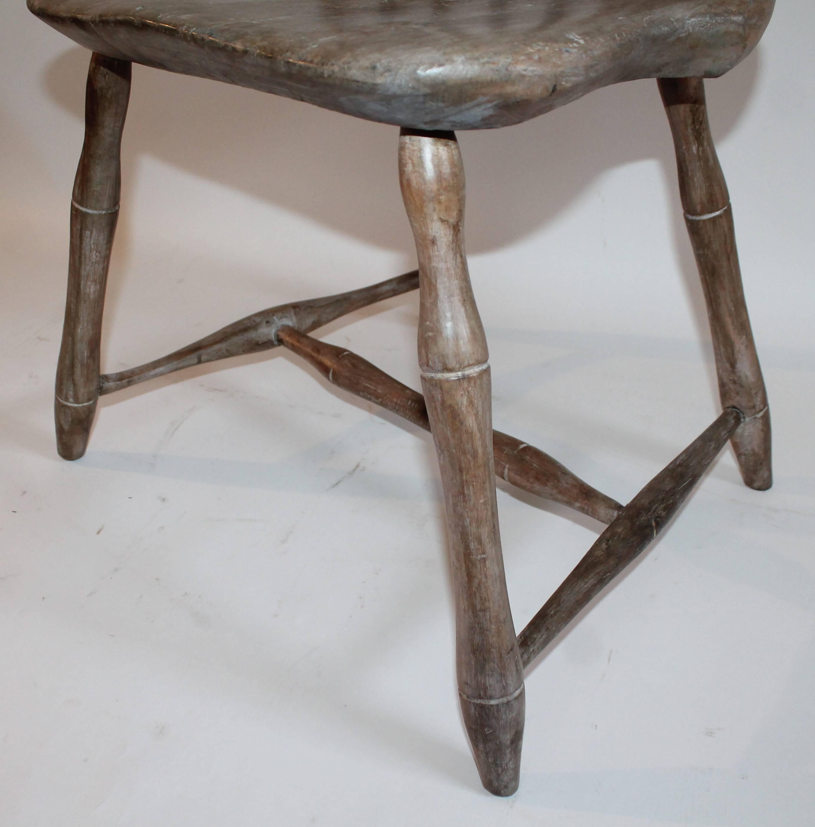 American 18th Century Original Cream Painted  Brace Back Windsor Side Chair