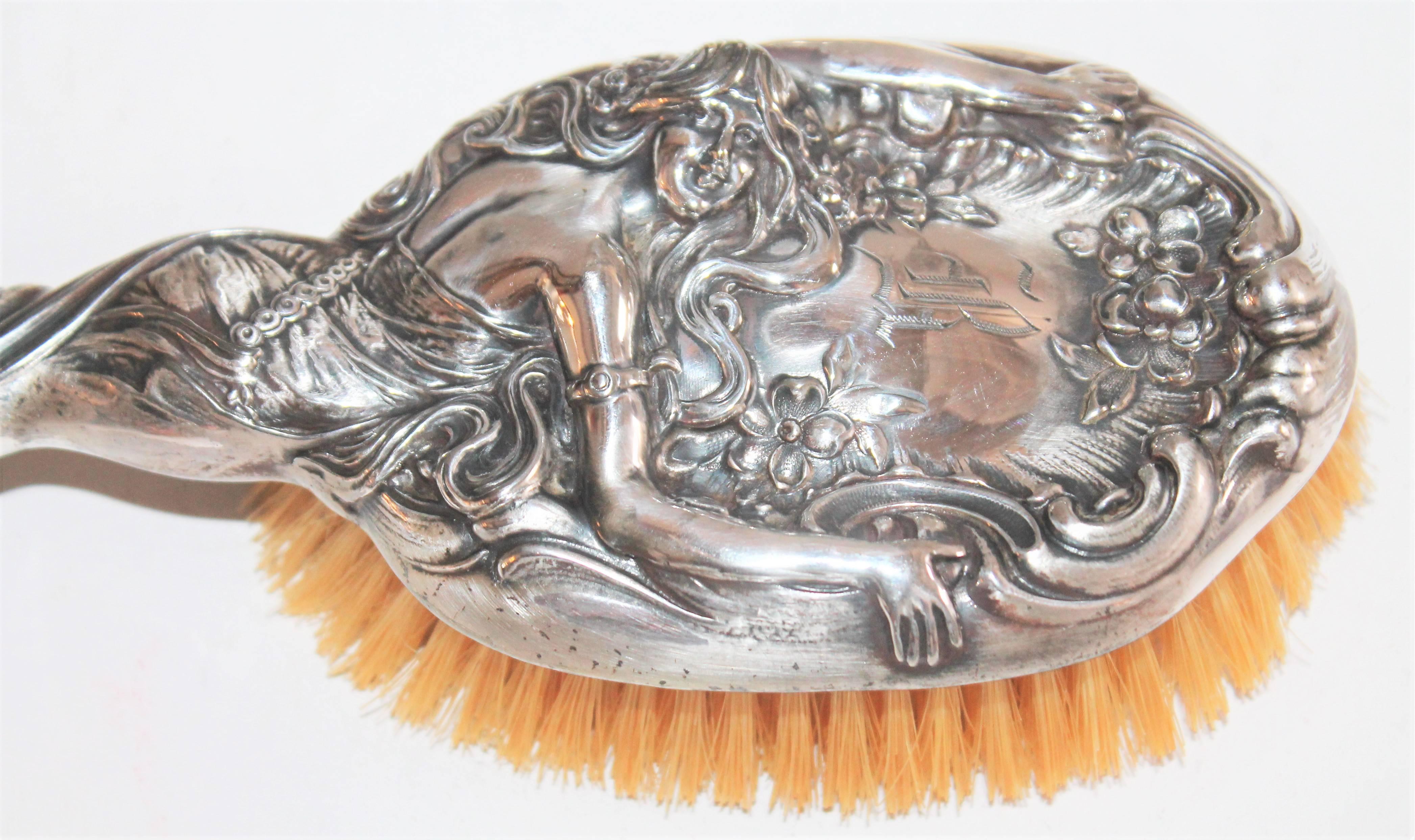 Early 20th Century Art Nouveau Set of Sterling Silver Brushes, Comb and Mirror