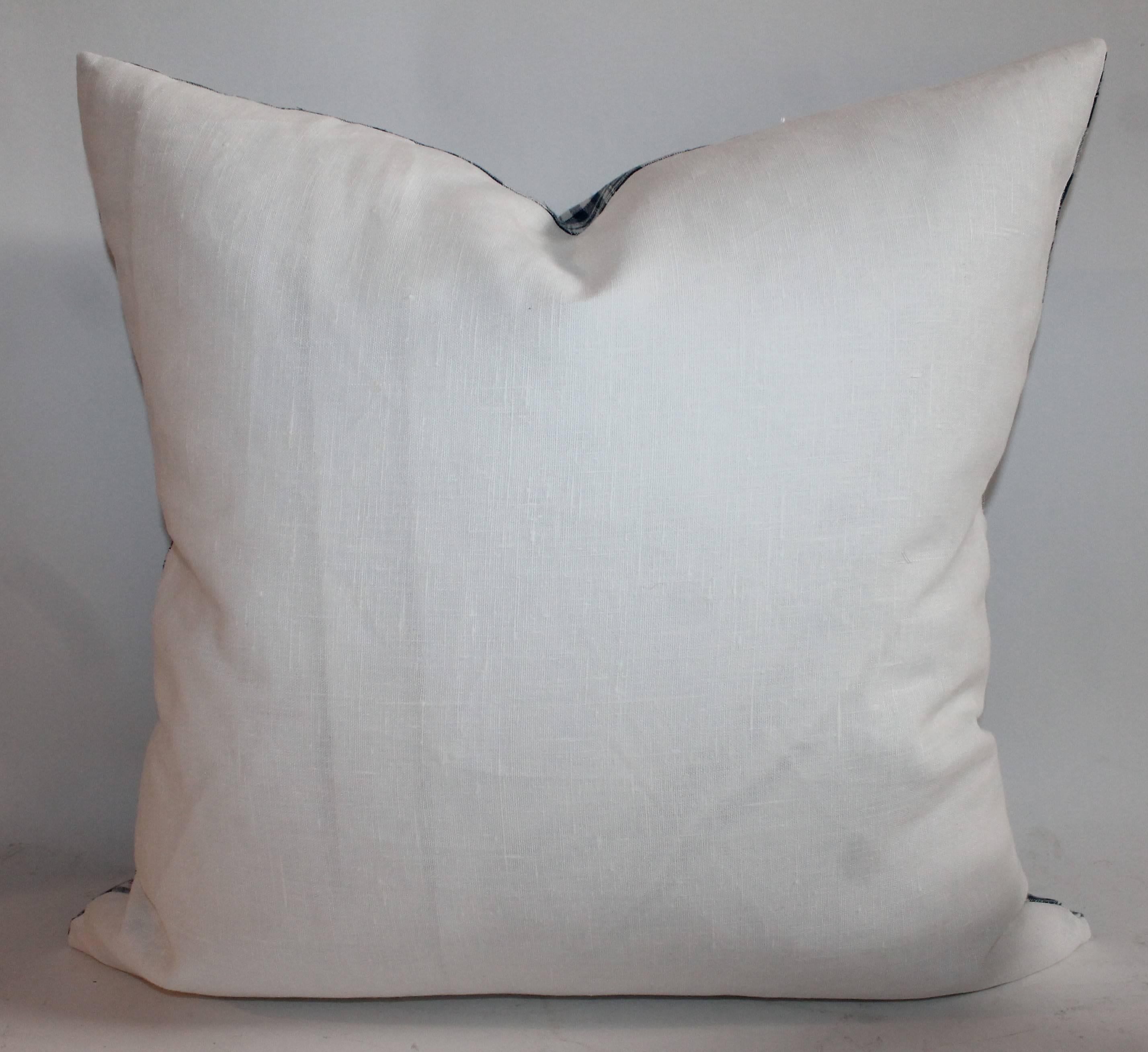 19th Century Blue and White Homespun Linen Pillows For Sale 1