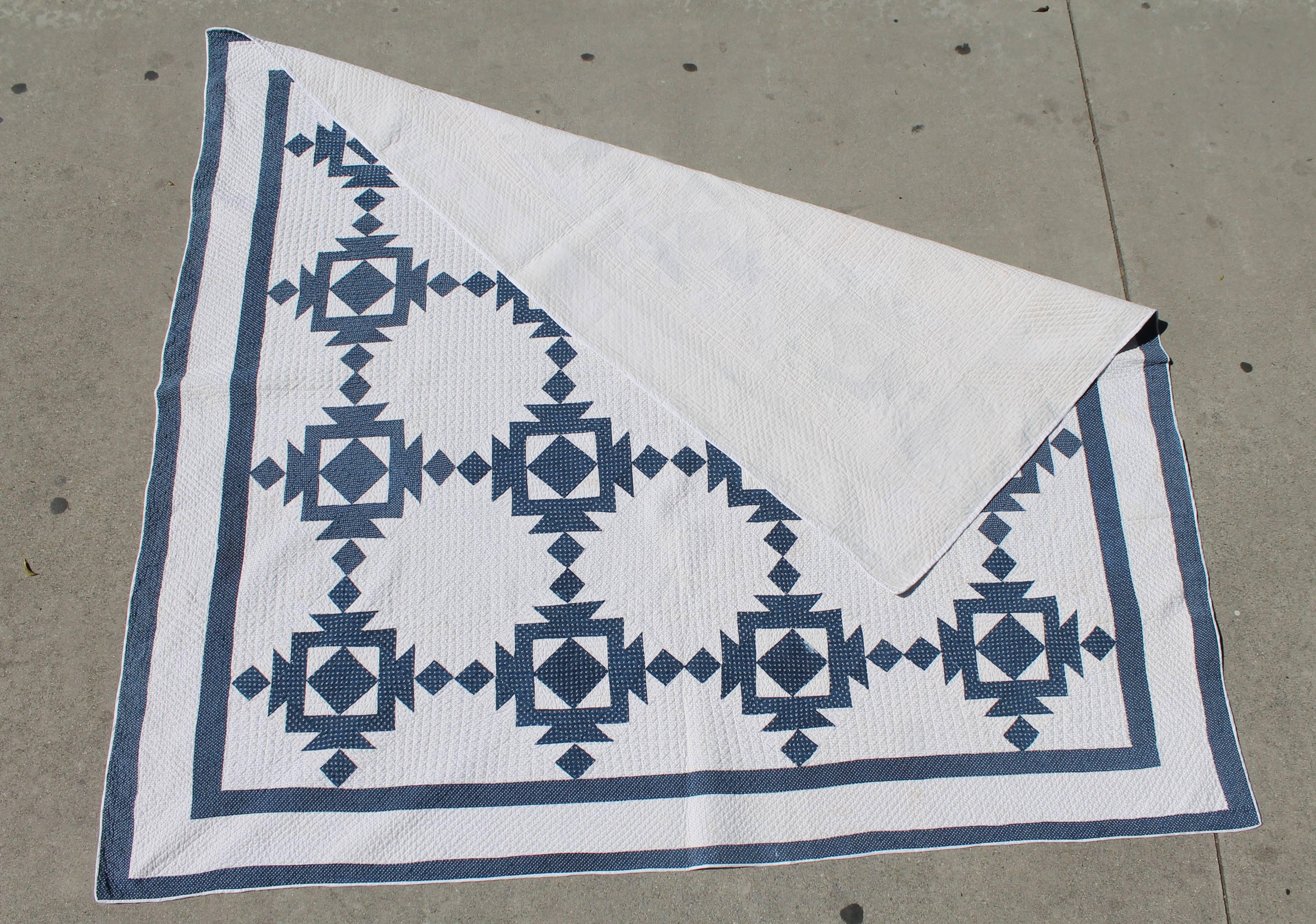Quilt, 19th Century Blue and White Geometric In Good Condition In Los Angeles, CA