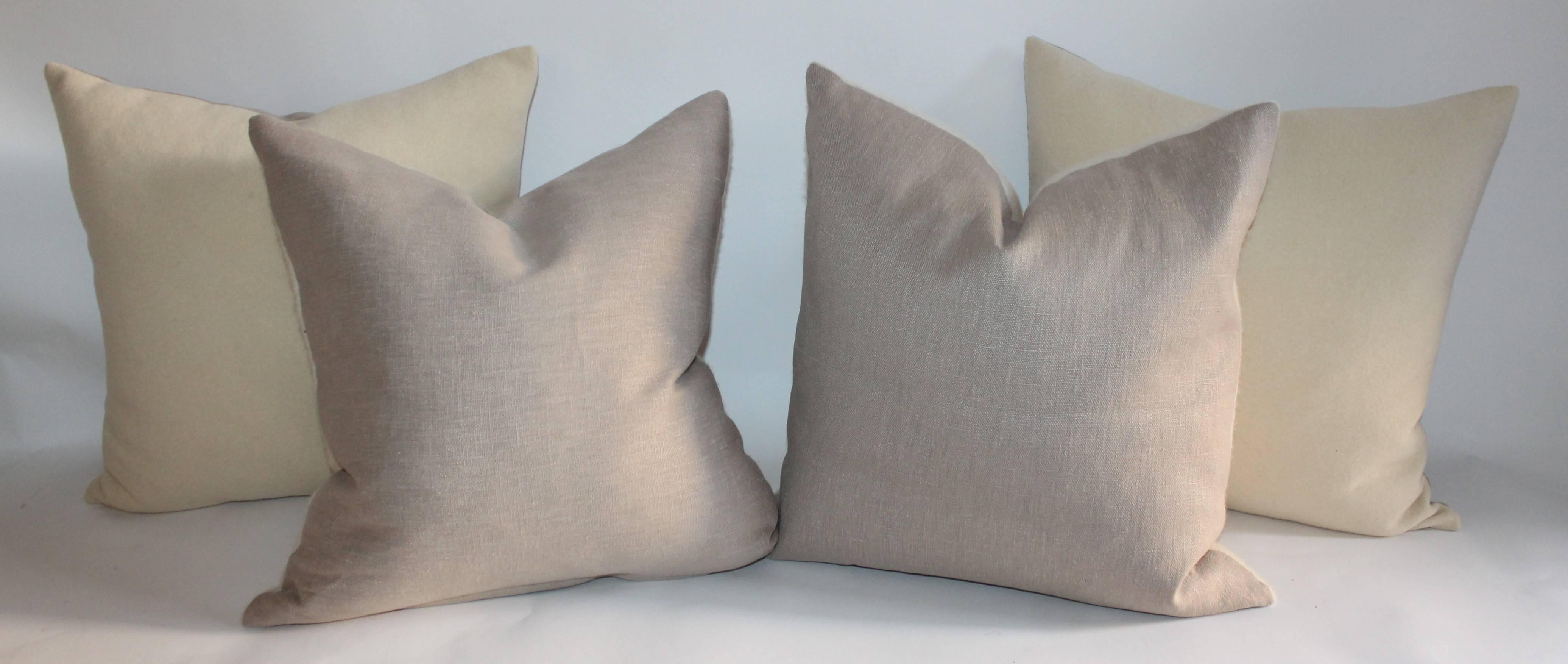 Lambs Wool Cream Pillows, Pair In Excellent Condition In Los Angeles, CA