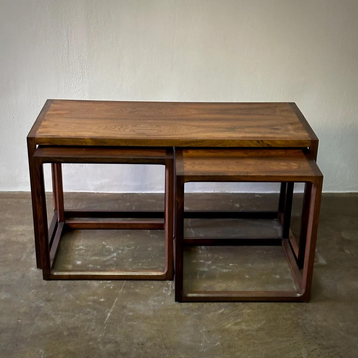 Tables basses et tables d'appoint Bon état - En vente à Los Angeles, CA