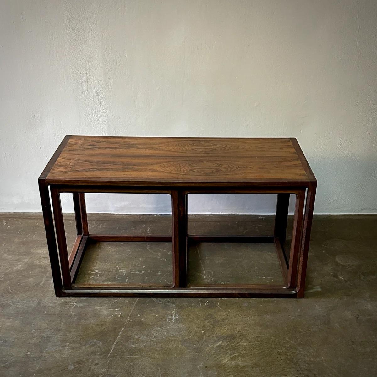 Tables basses et tables d'appoint en vente 1